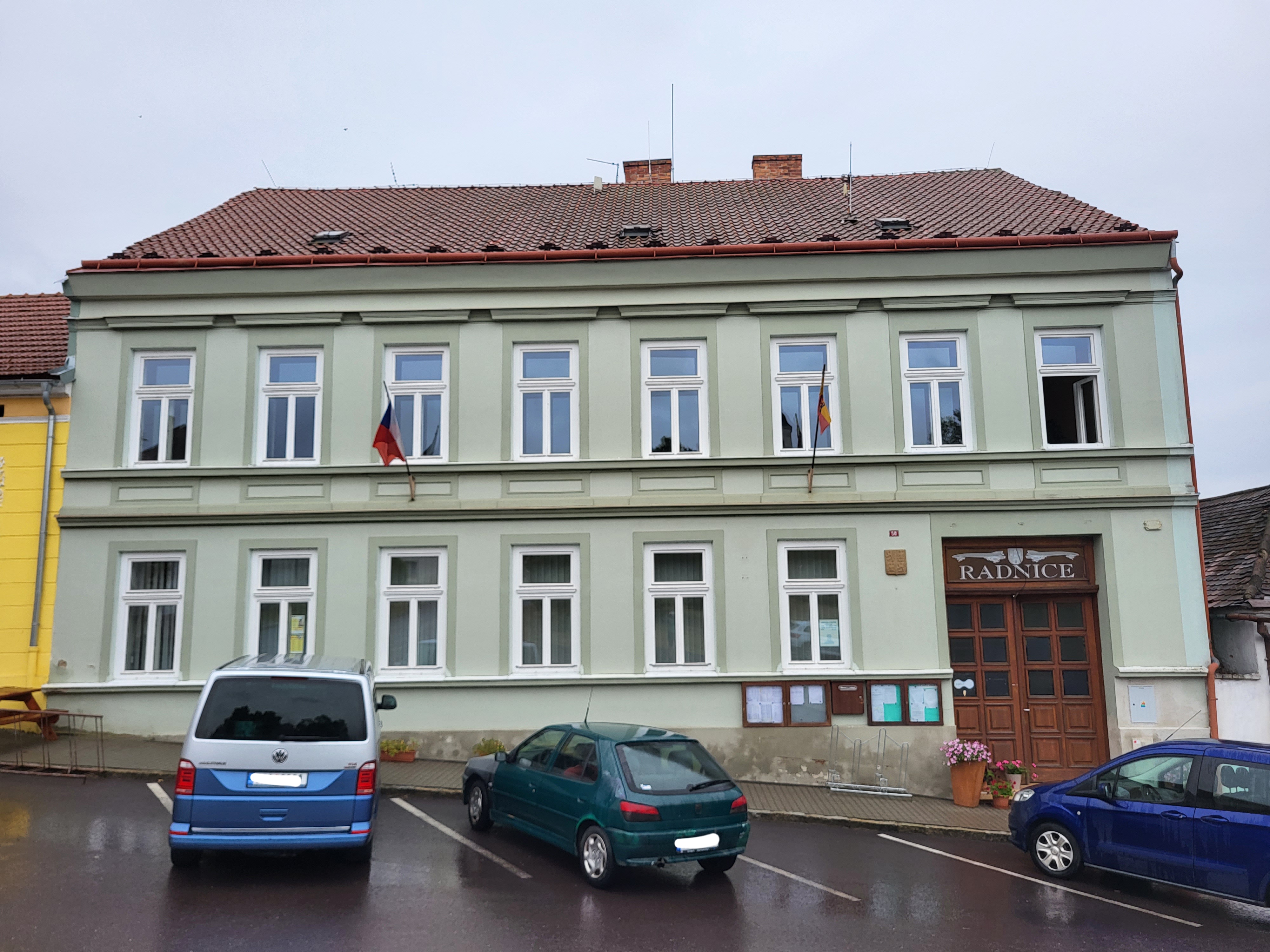 Jevišovice - městský úřad foto 6