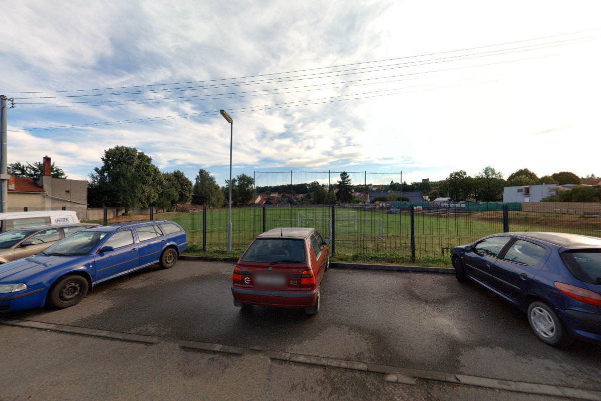 Fotbalové hřiště Otaslavice foto 6