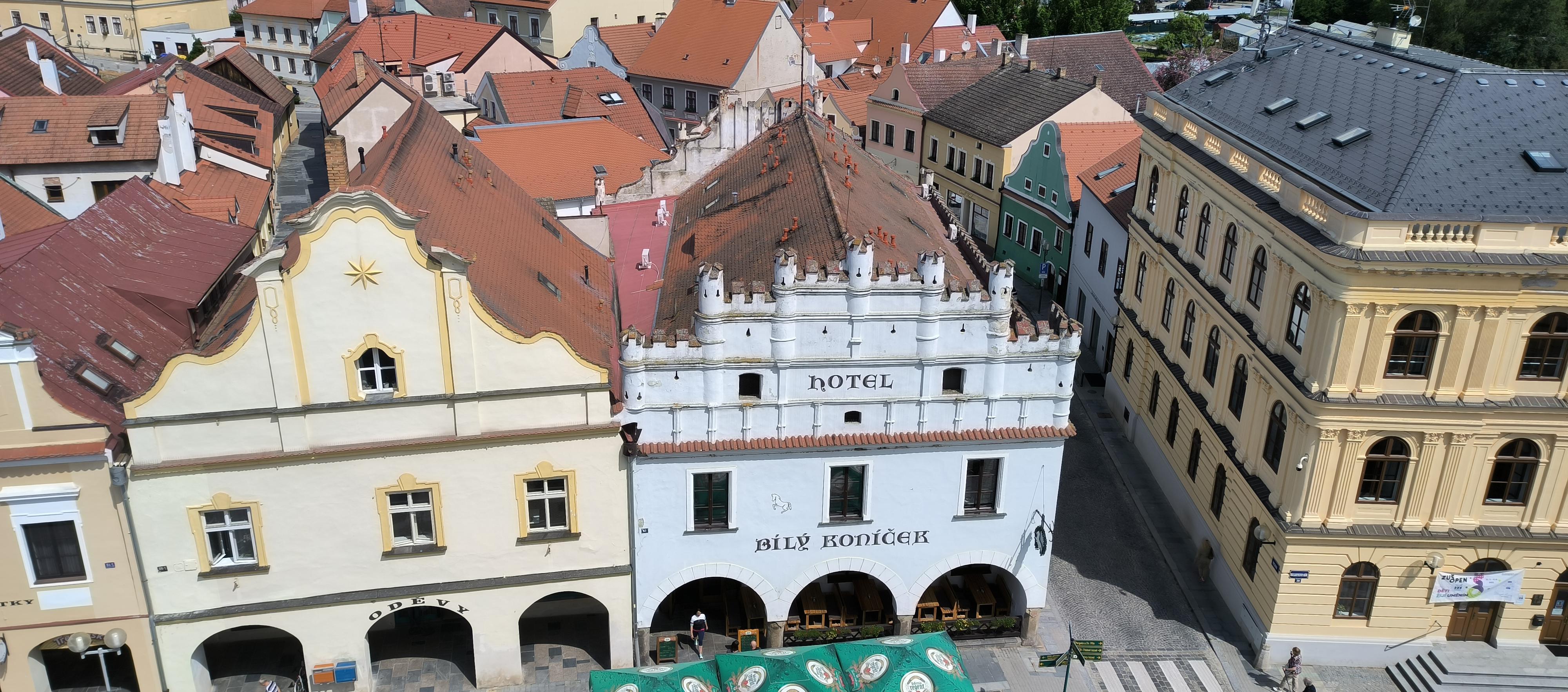 Restaurace Bílý koníček foto 3