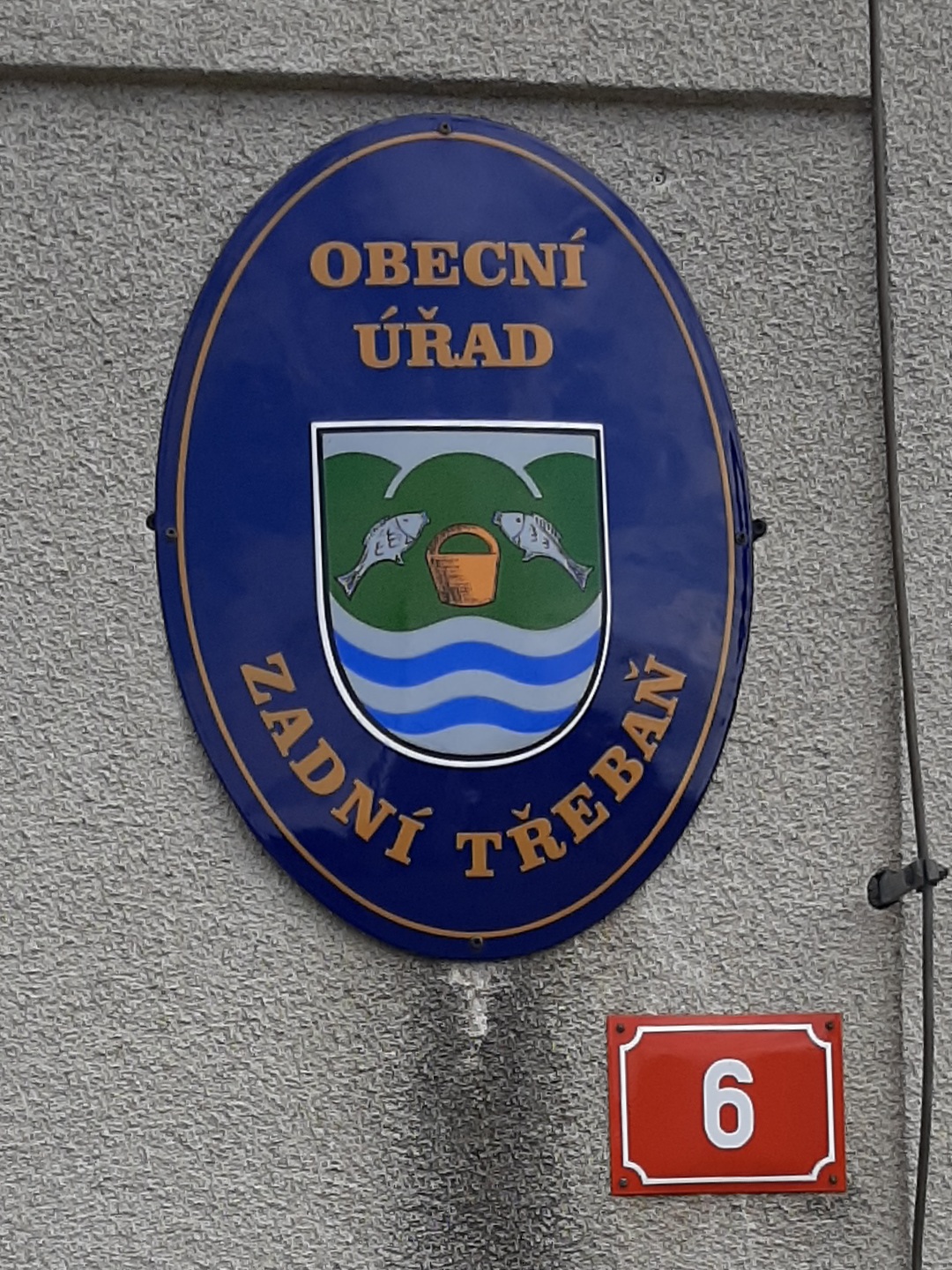 Zadní Třebaň - obecní úřad foto 3