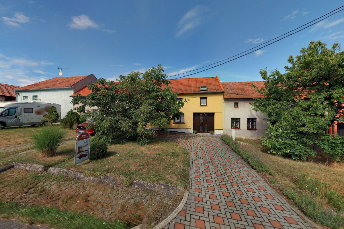 Komplet nábytek - Ivo Kouřil Truhlářství foto 5