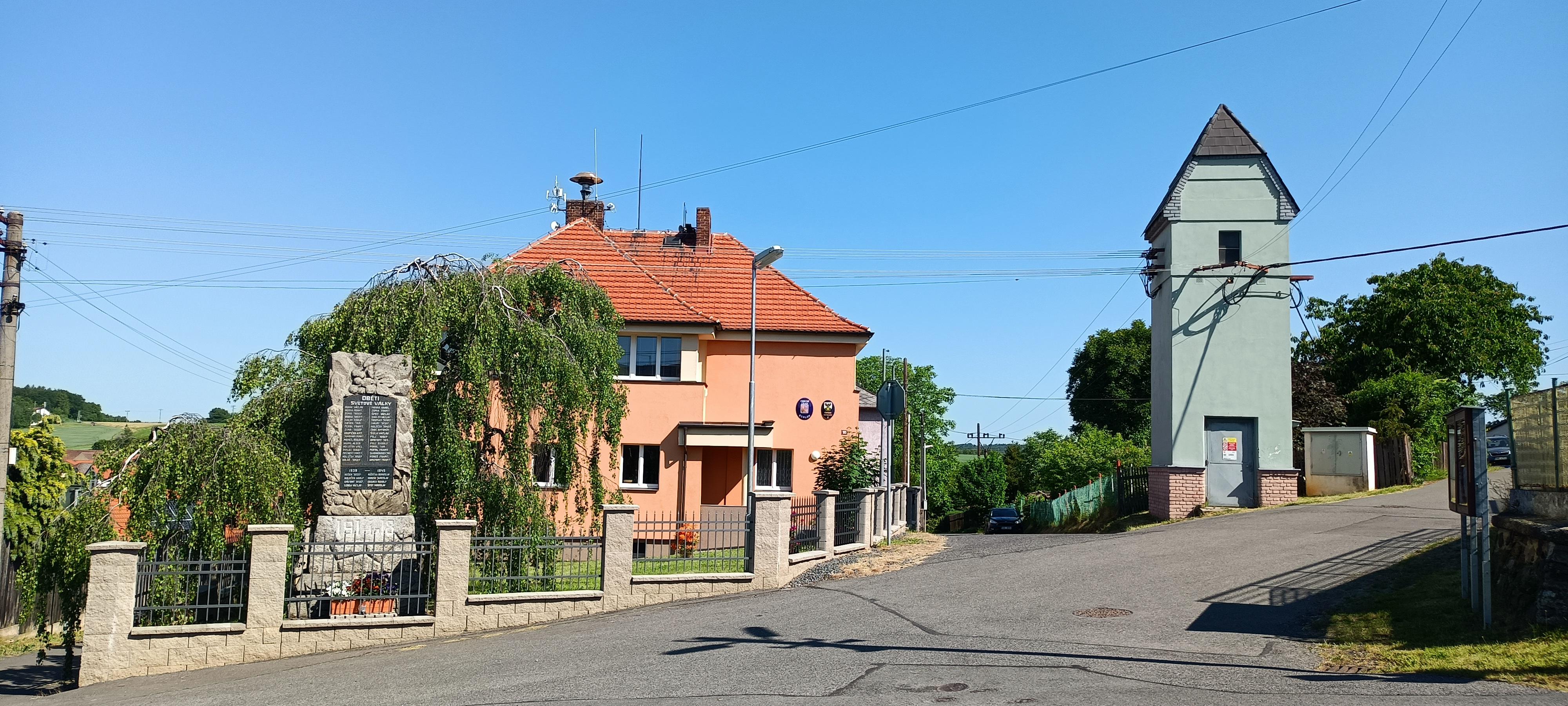 Kublov - obecní úřad foto 2