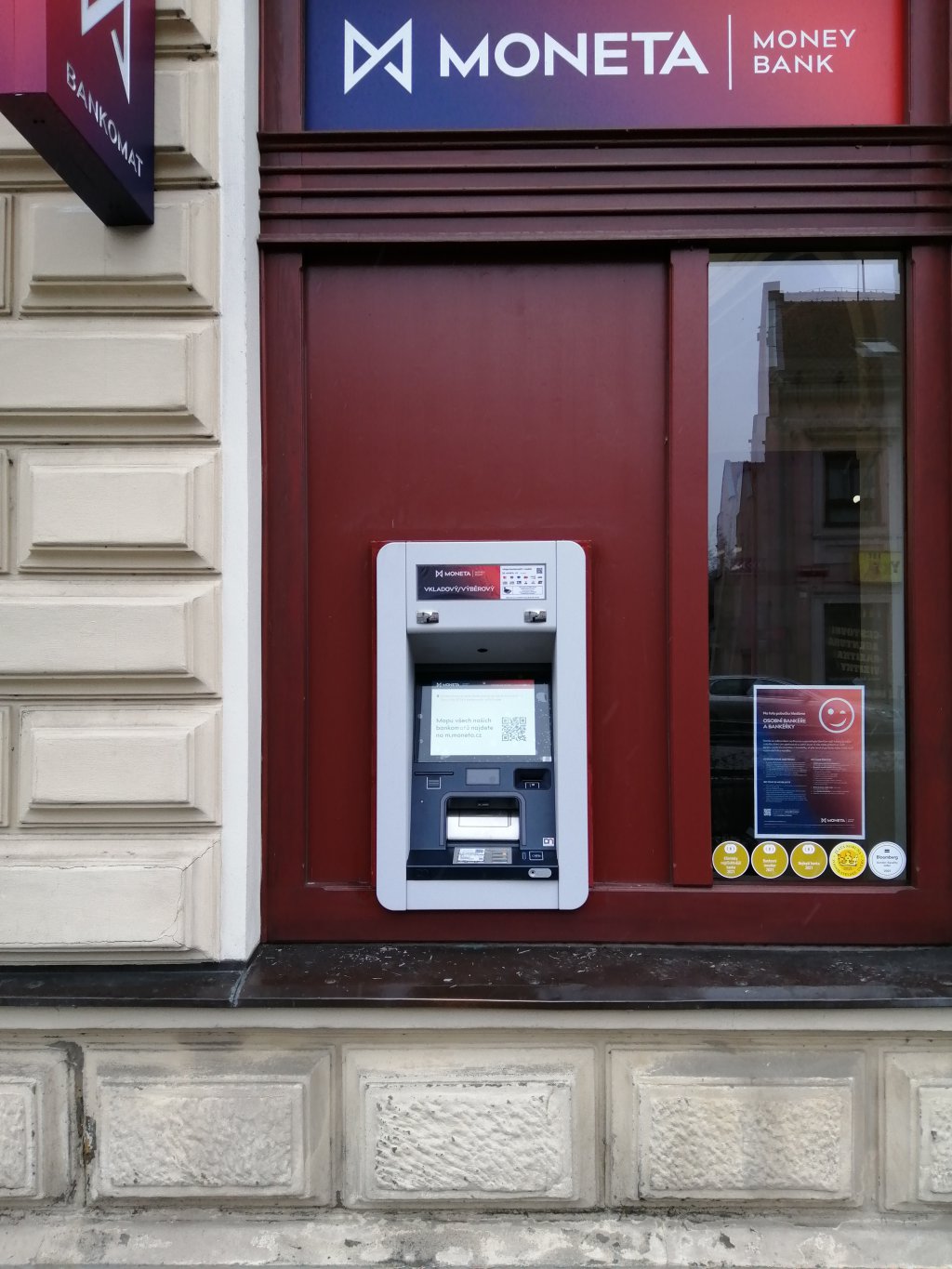 Bankomat MONETA Money Bank vkladový foto 2
