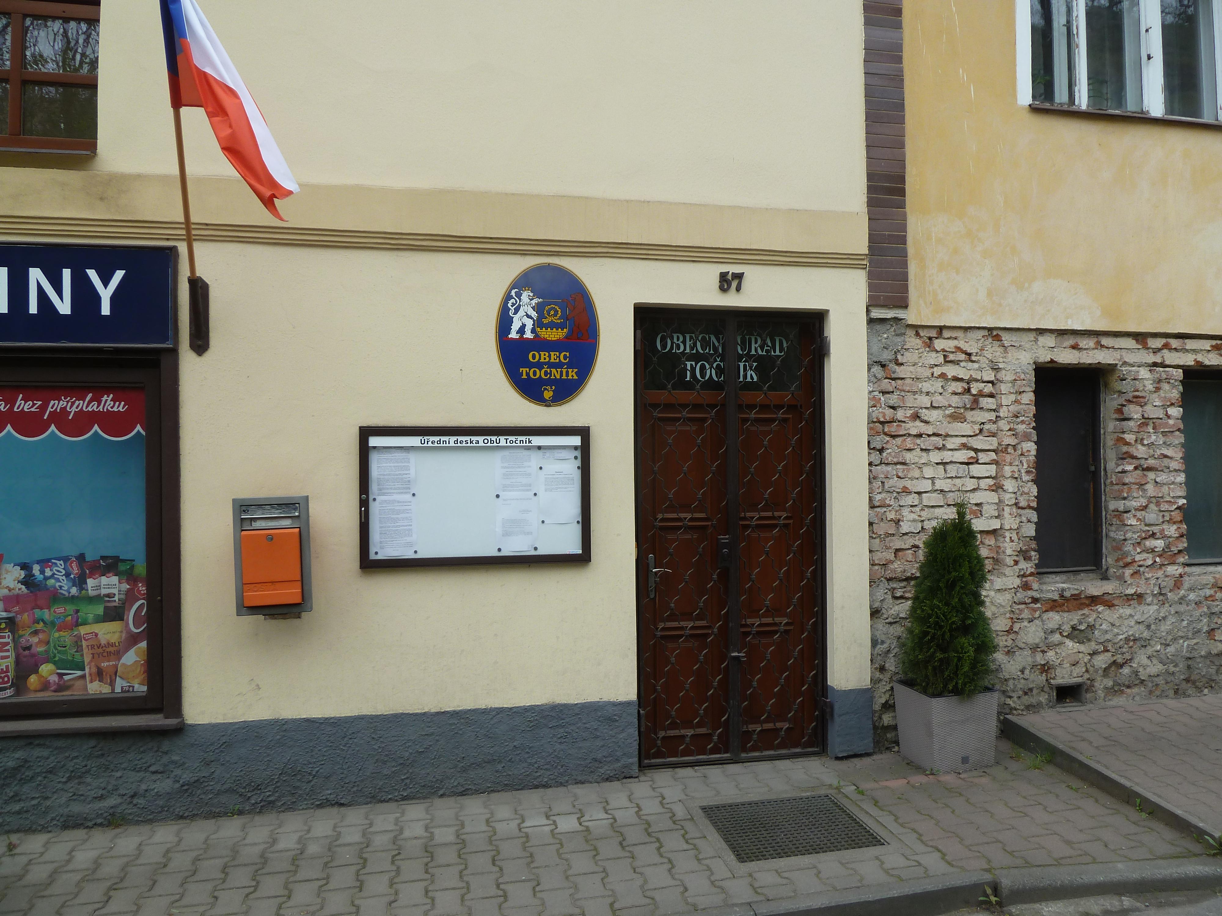 Točník - obecní úřad foto 5