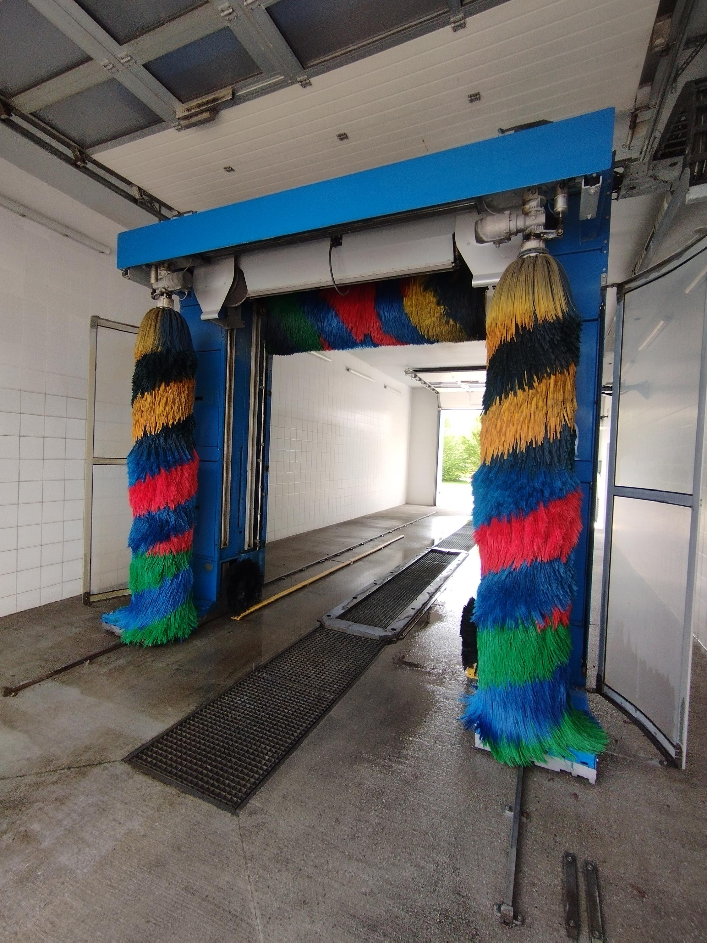 Automyčka Robin Oil foto 3