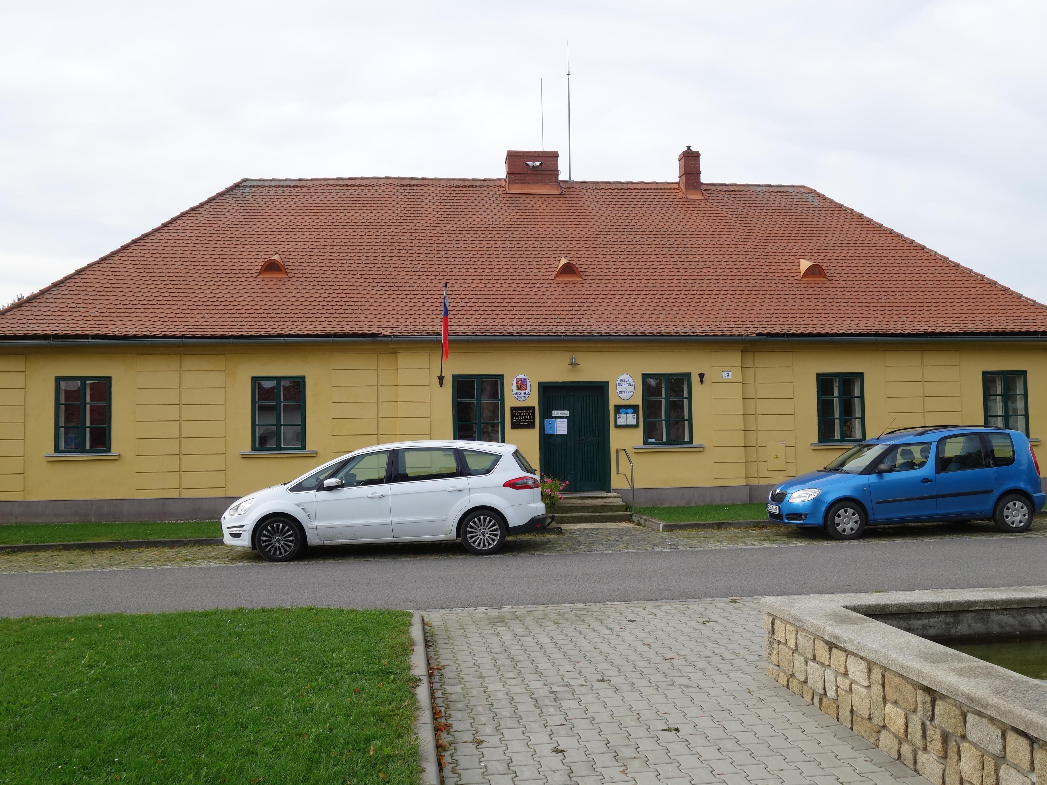 Čáslavice - obecní úřad