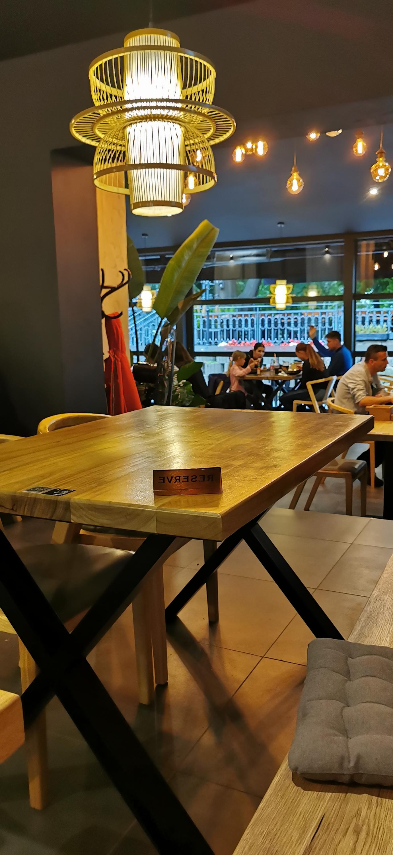 EMOI - Pravá vietnamská restaurace foto 3