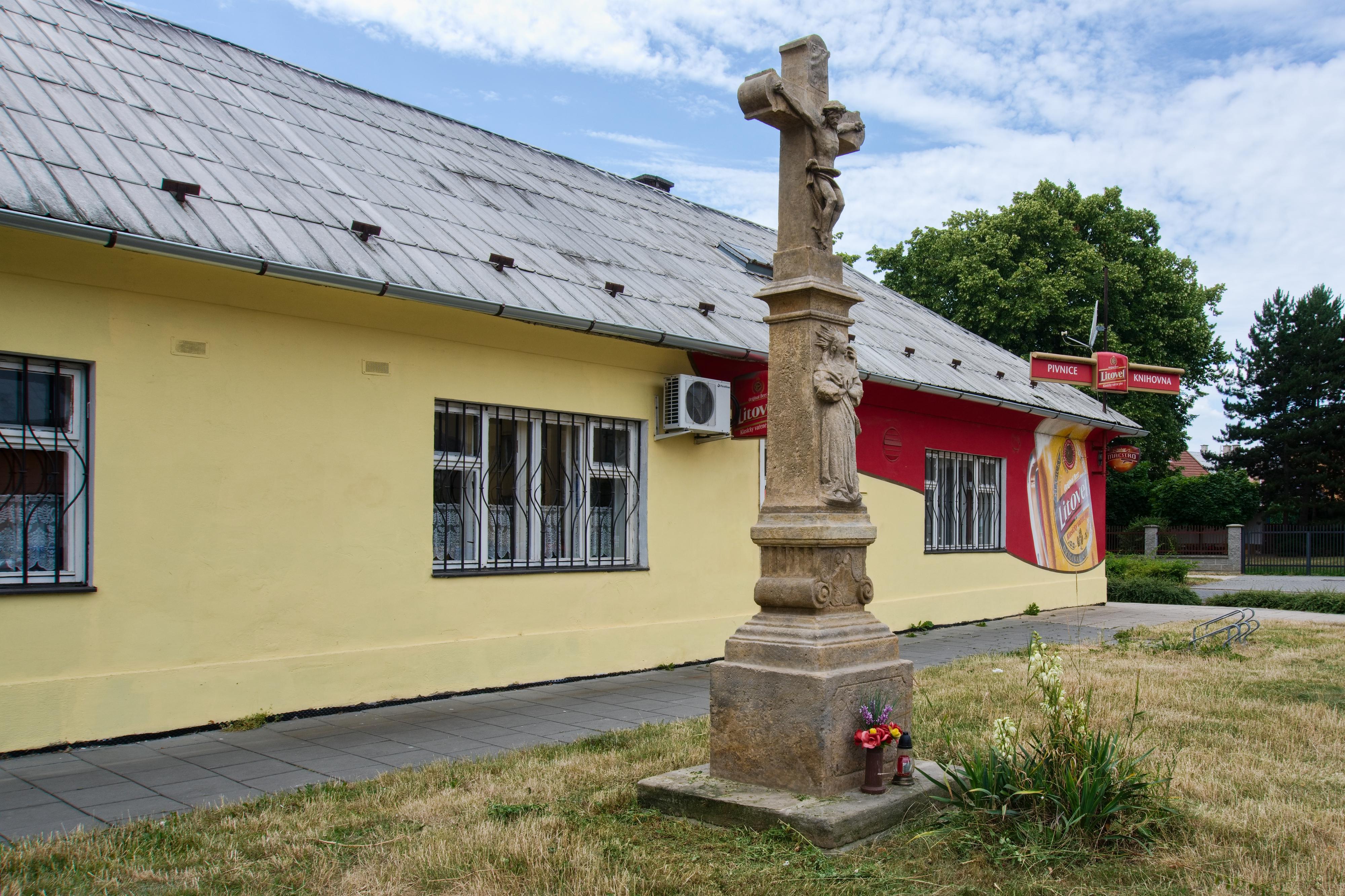 Pivnice Knihovna foto 2