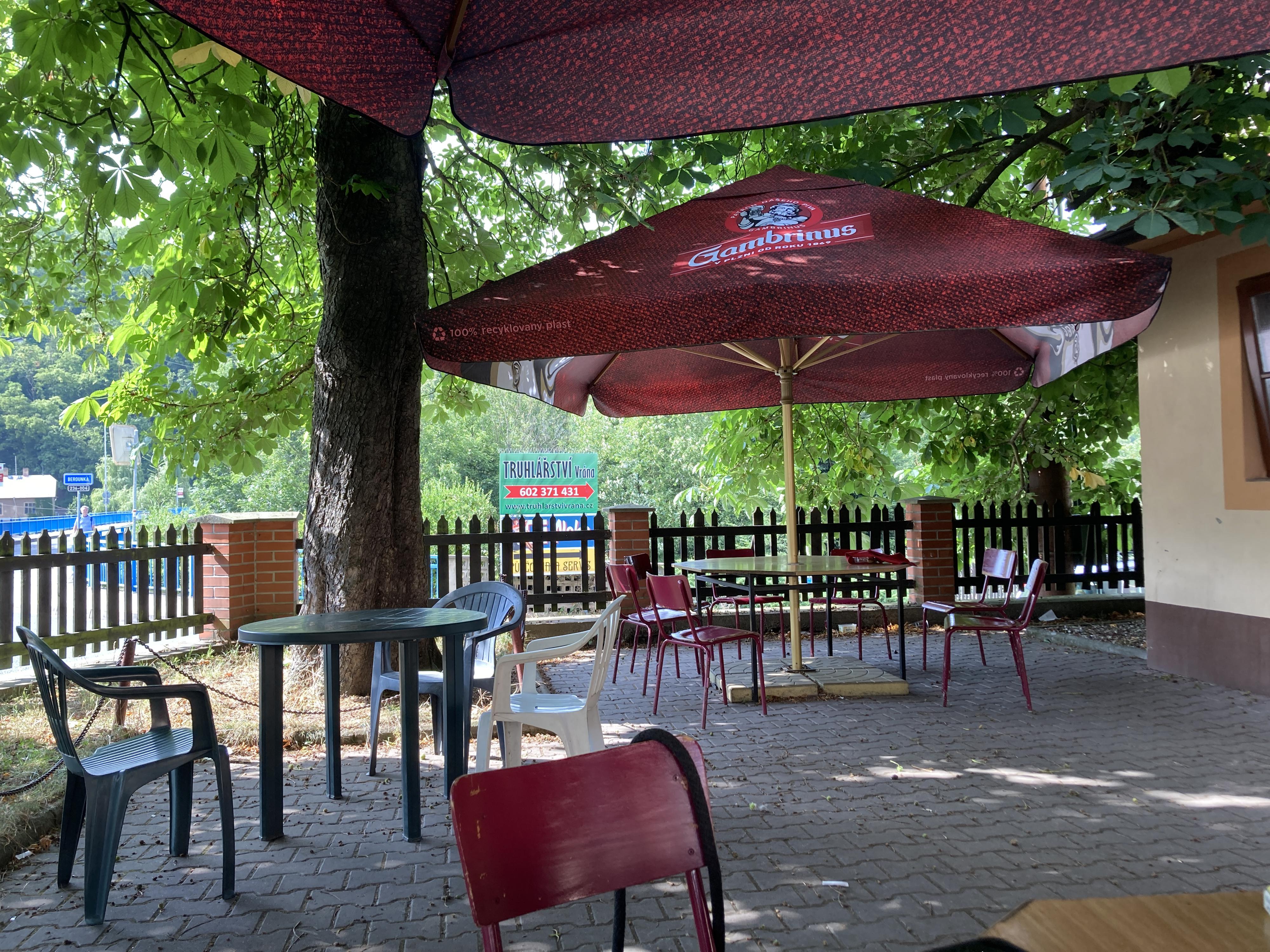 Restaurace Hotel Roztoky