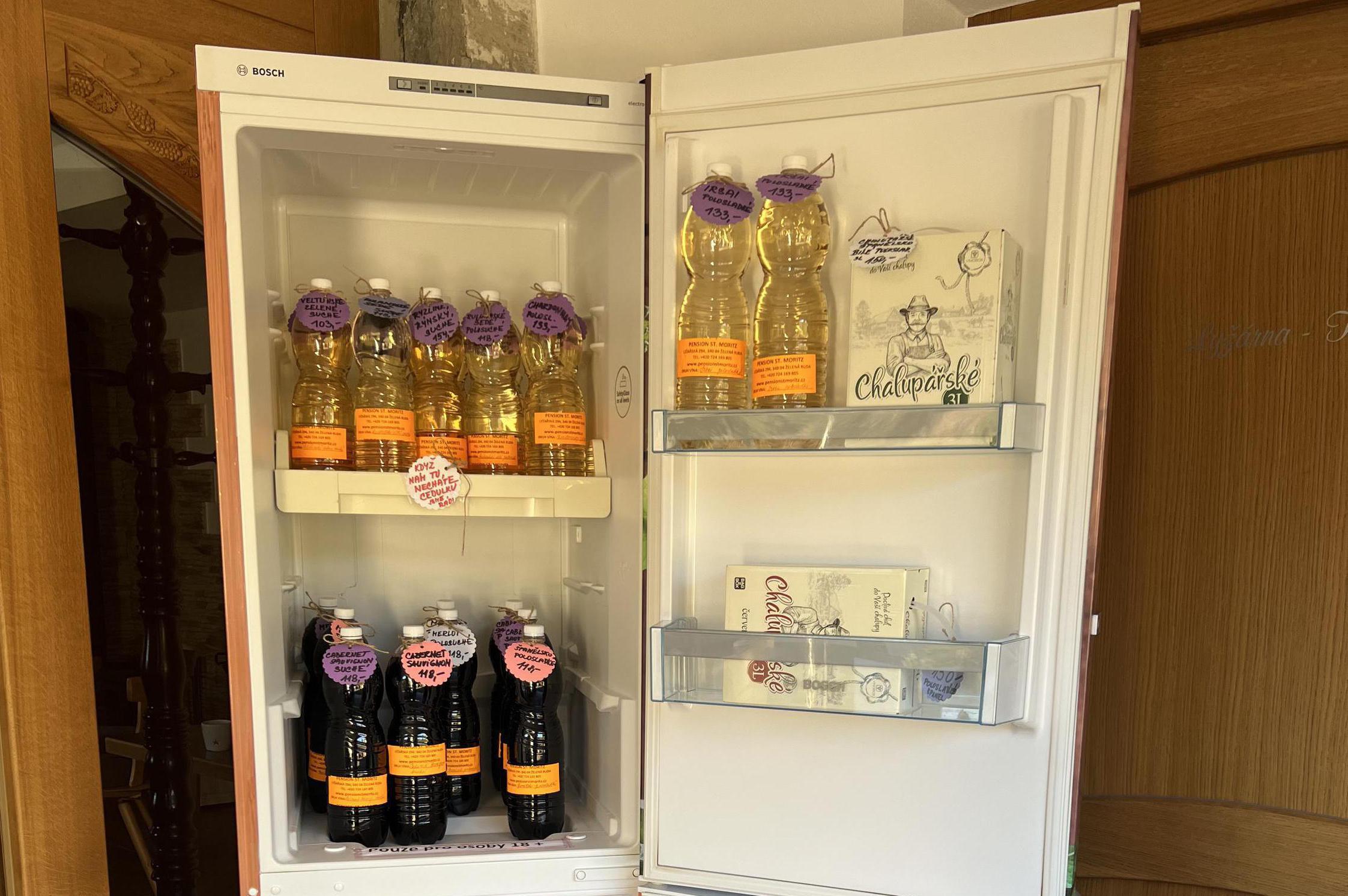 Samoobslužná vinotéka St. Moritz