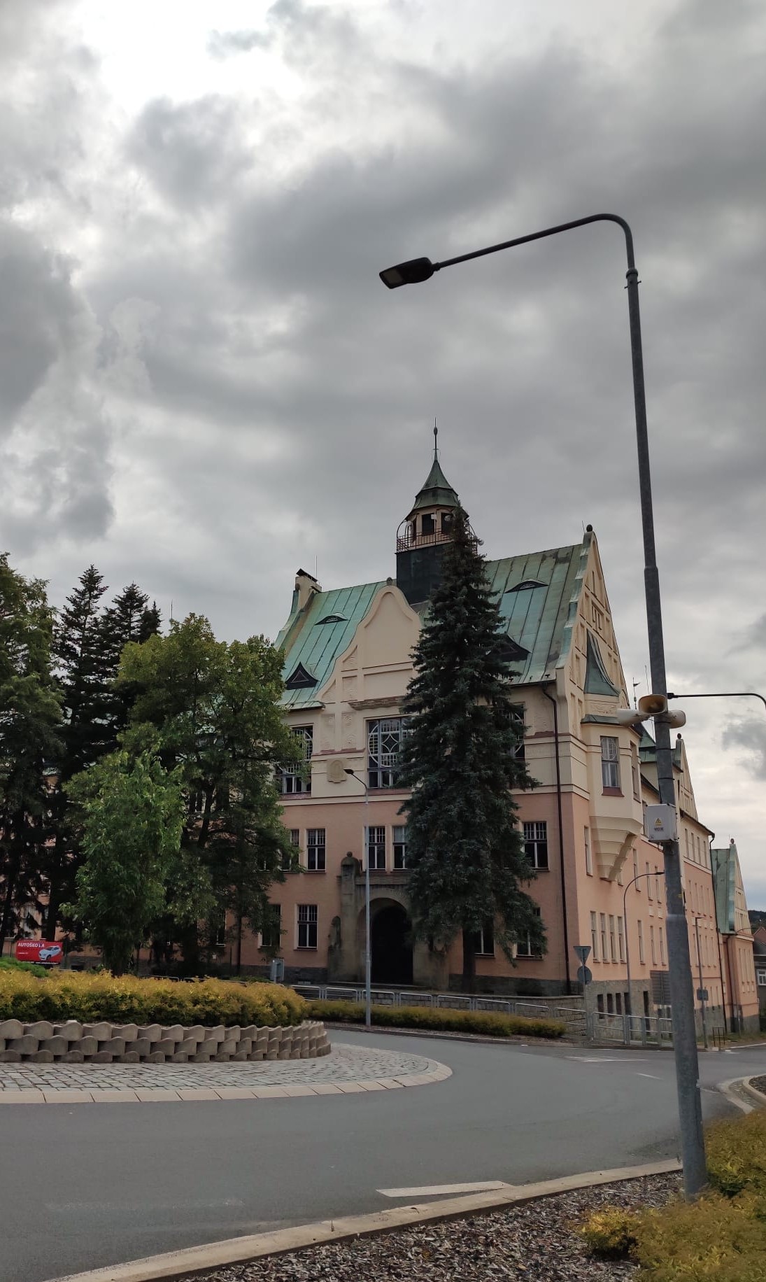 Gymnázium Rumburk, Komenského foto 4