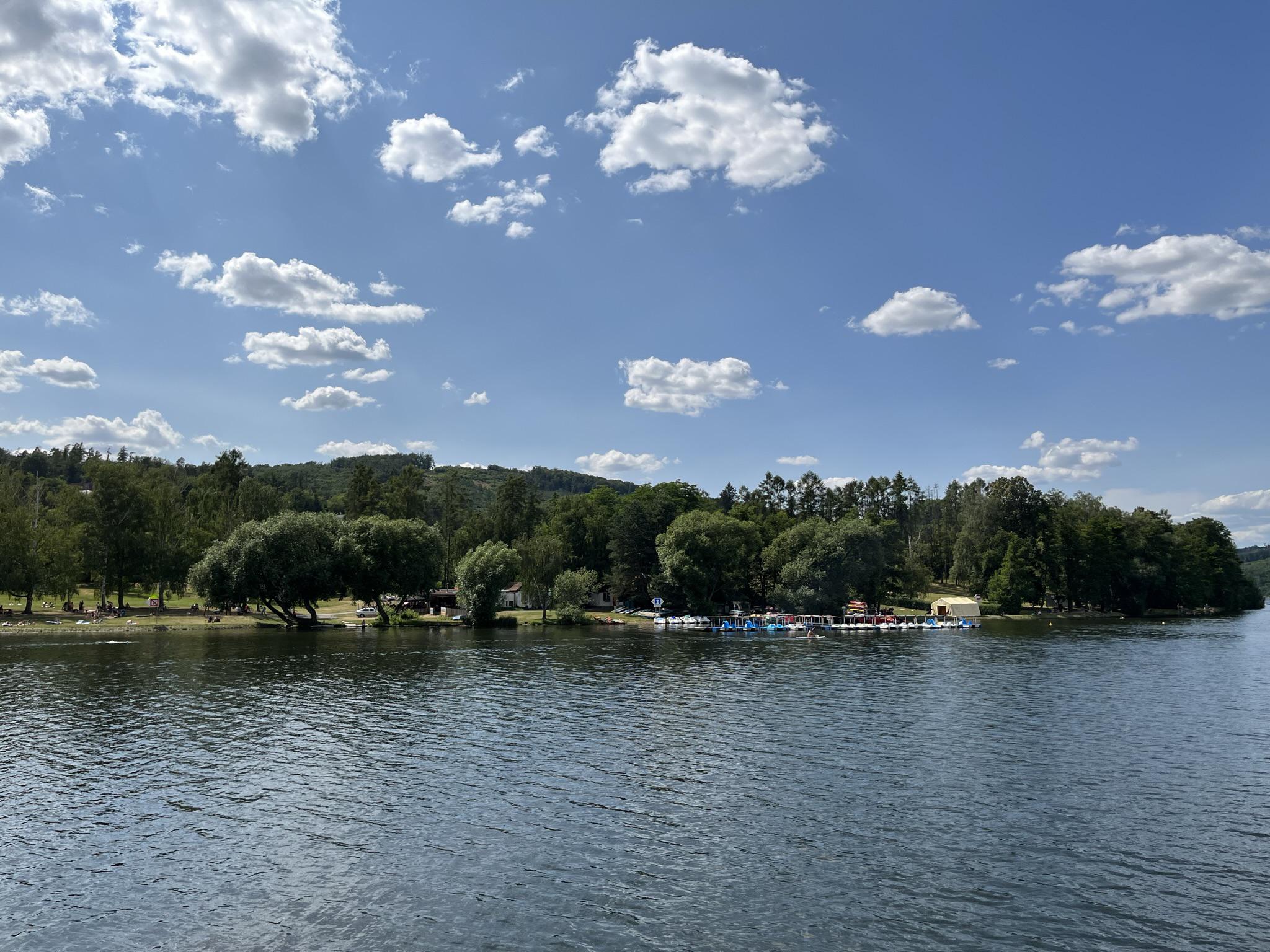 Půjčovna lodiček a šlapadel Kozí Horka foto 4