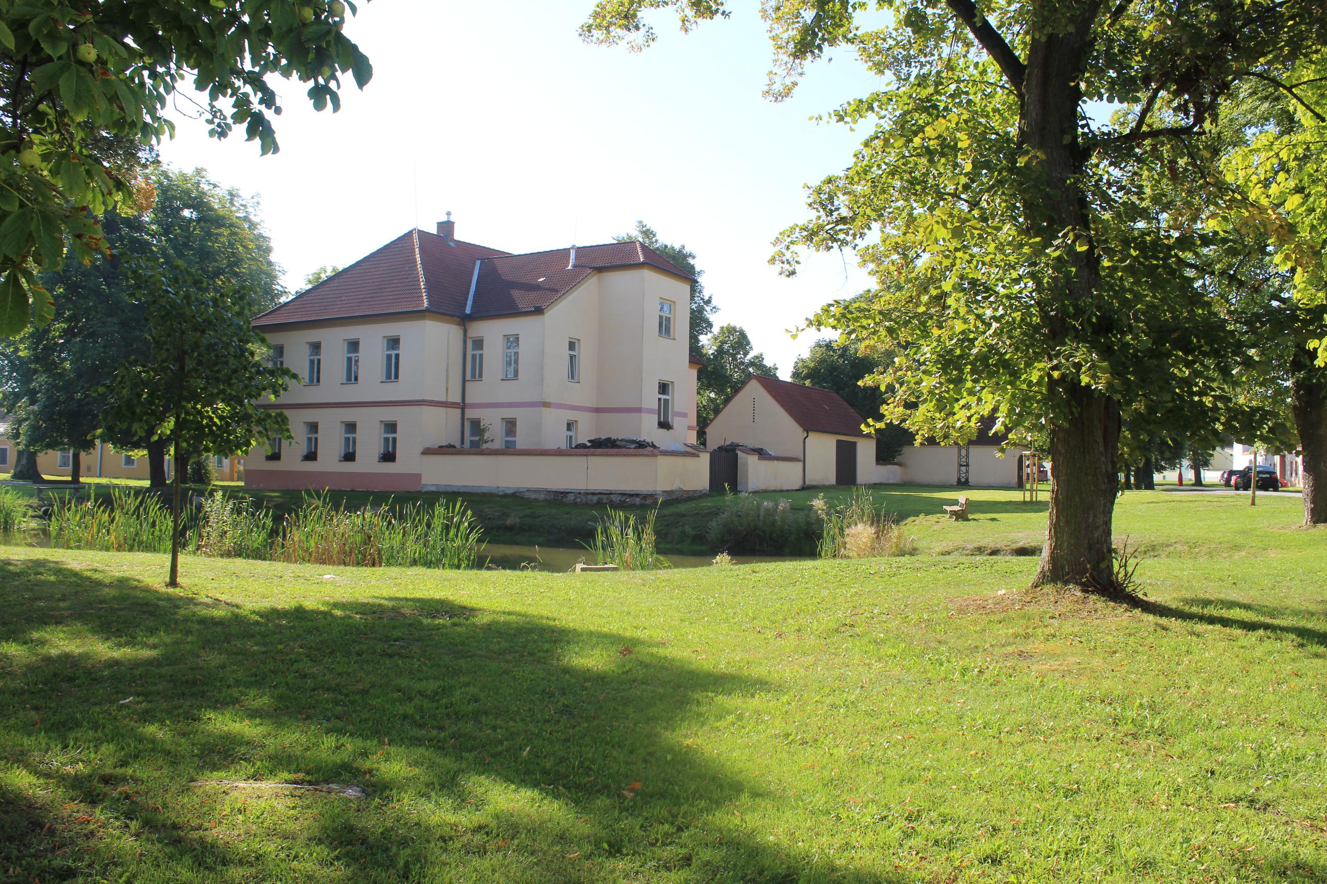 Zálší - obecní úřad foto 6