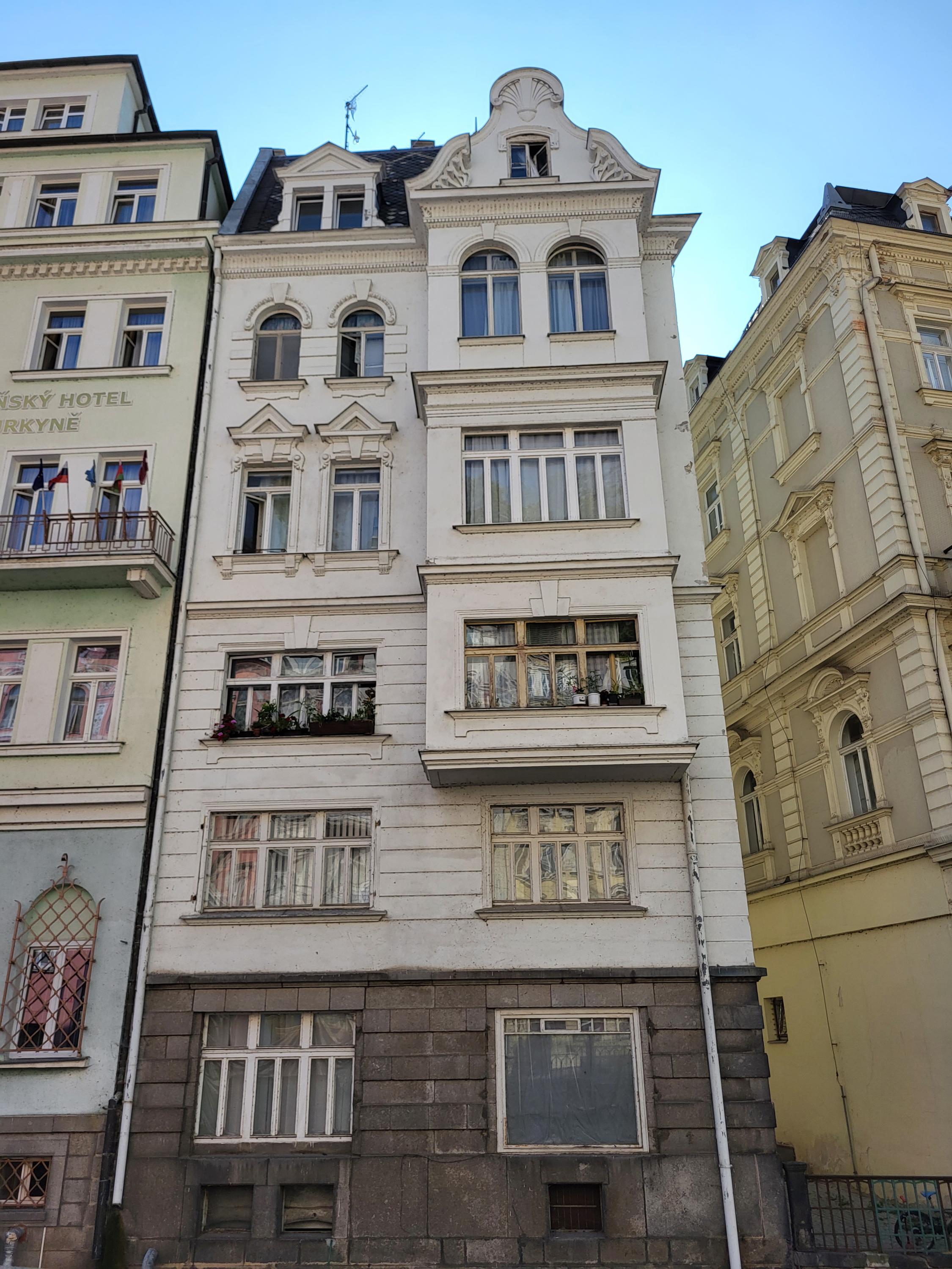 Galerie skla Minea foto 2