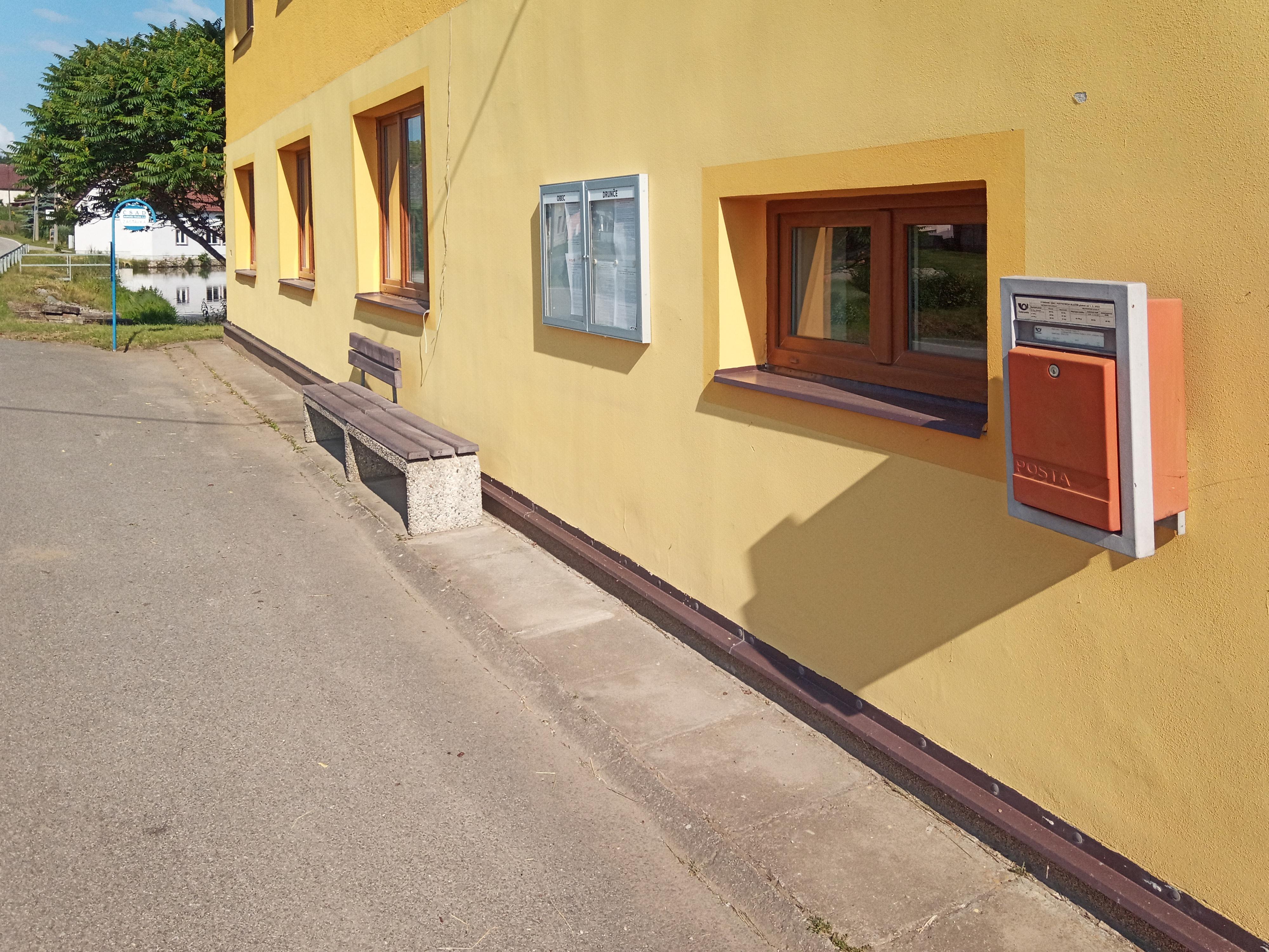 Drunče - obecní úřad foto 6