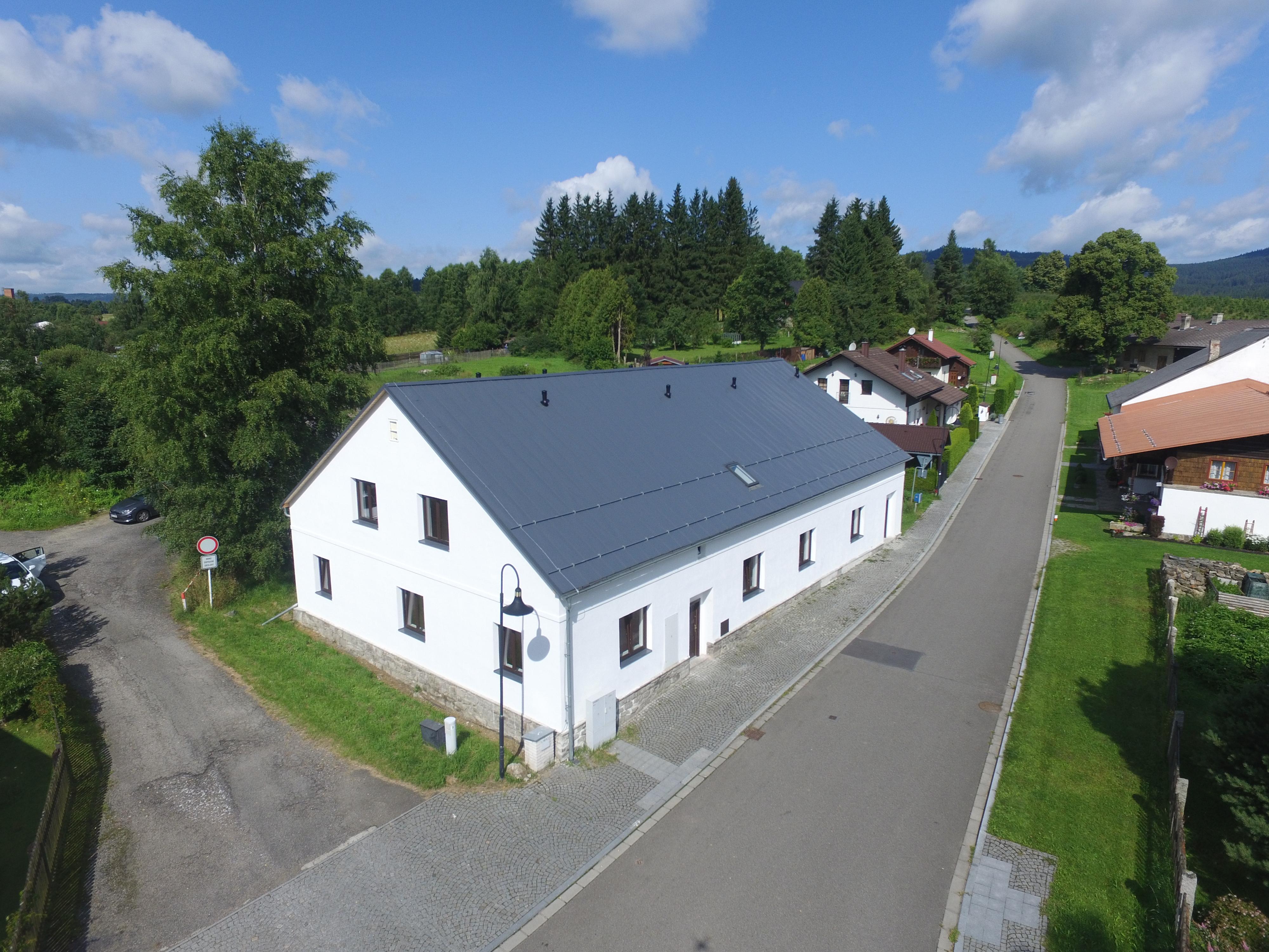 Chalupa pod Volarským rondelem foto 1