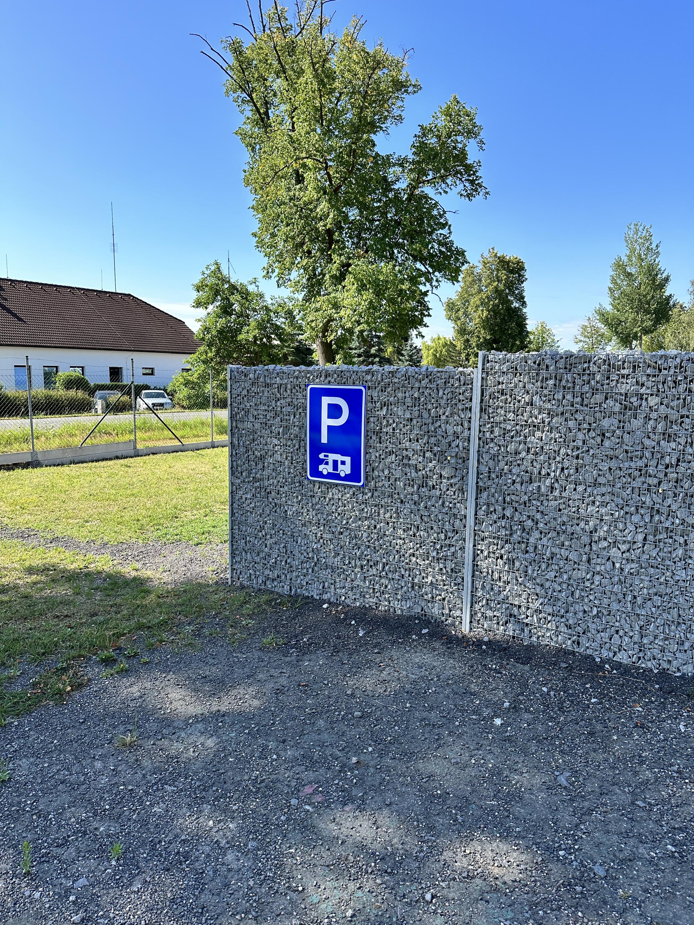 Stellplatz Fabrika Blatná foto 6