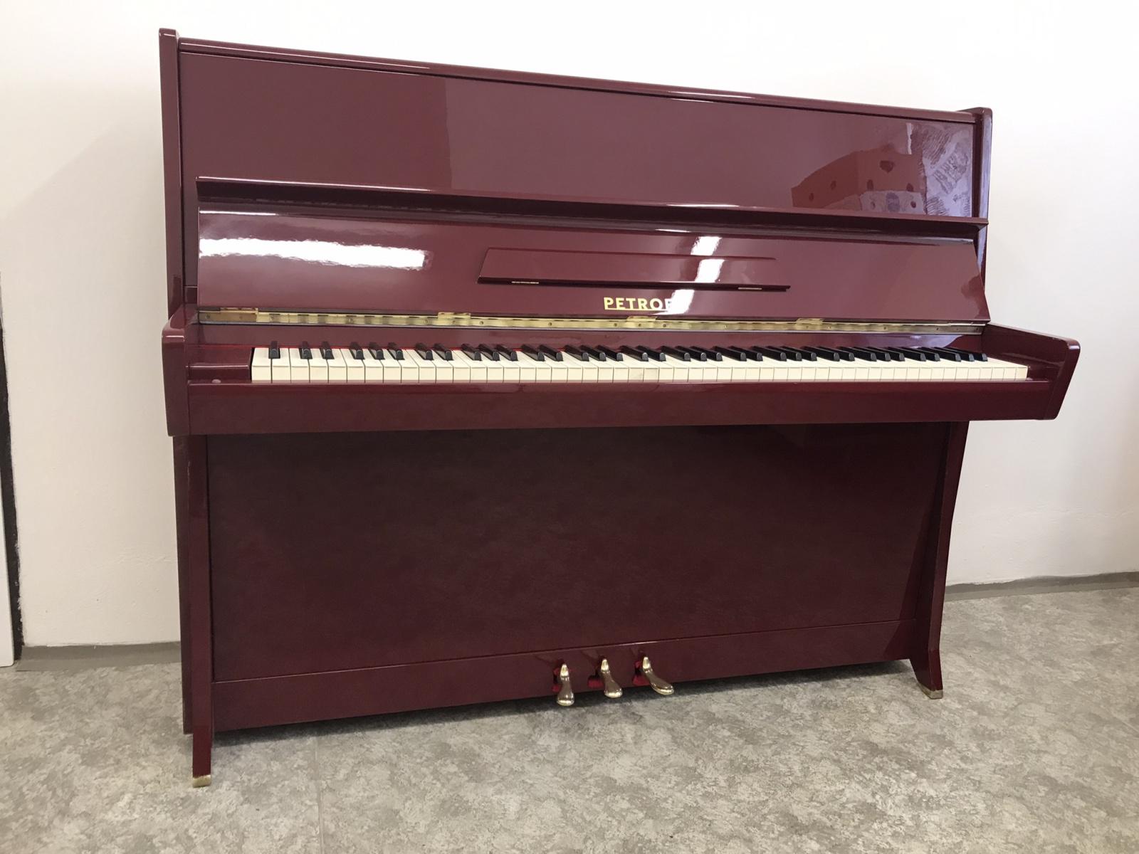 Prodejna a půjčovna pianin foto 5