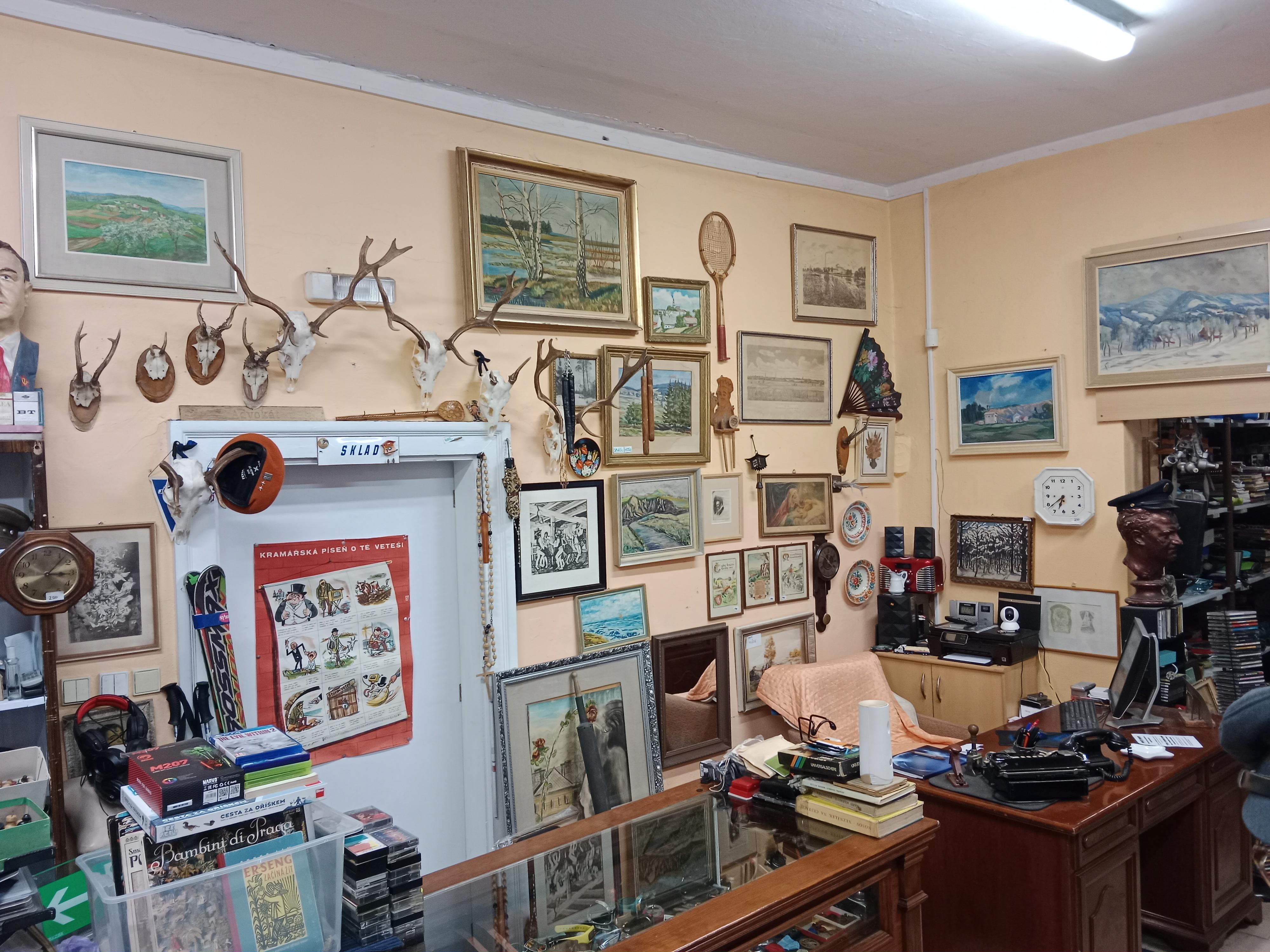 Antik bazar Hranice foto 3