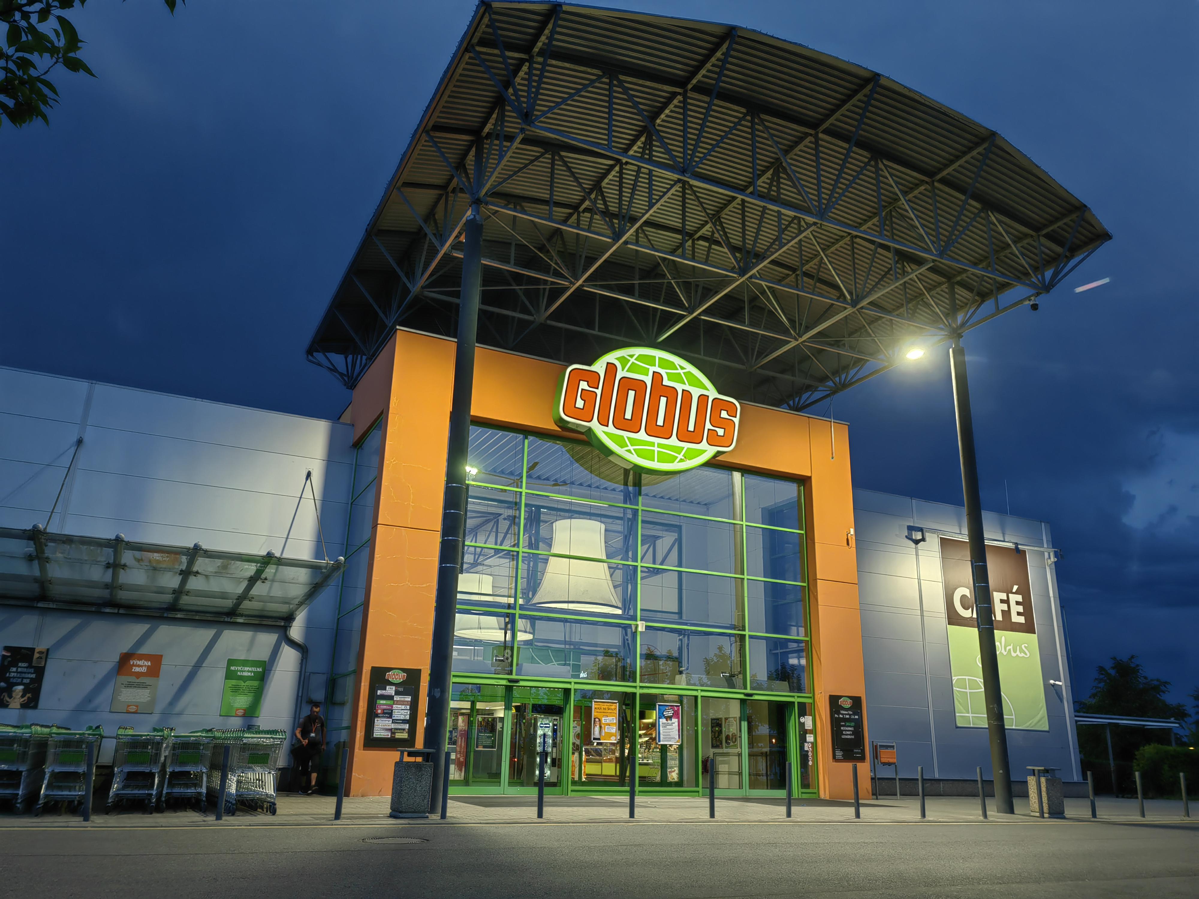 Globus Hypermarket foto 3