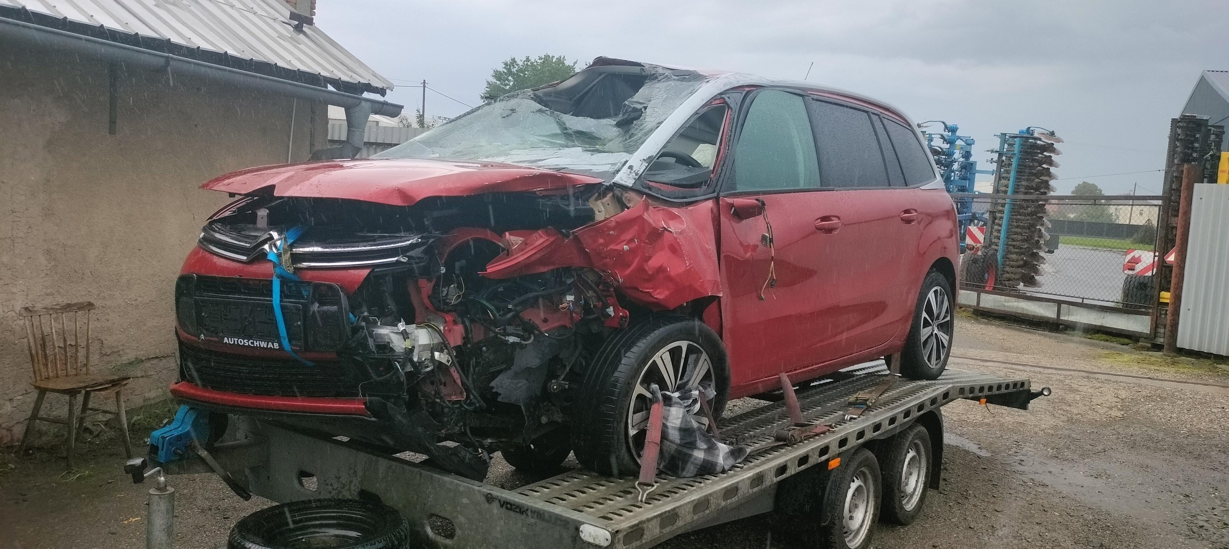 Autovrakoviště Peugeot a Citroën – Jiří Vaněk foto 5