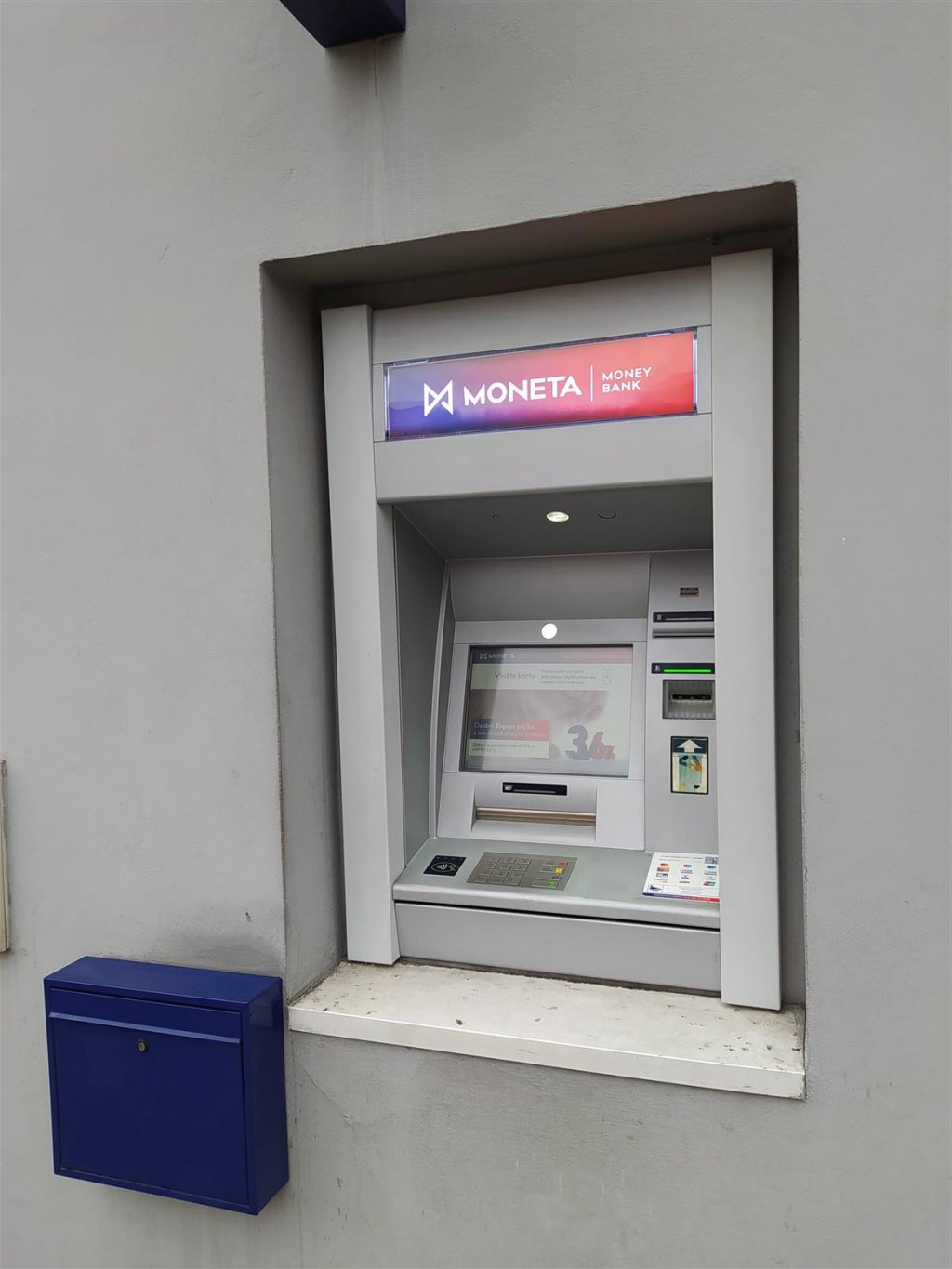 Bankomat MONETA Money Bank foto 2