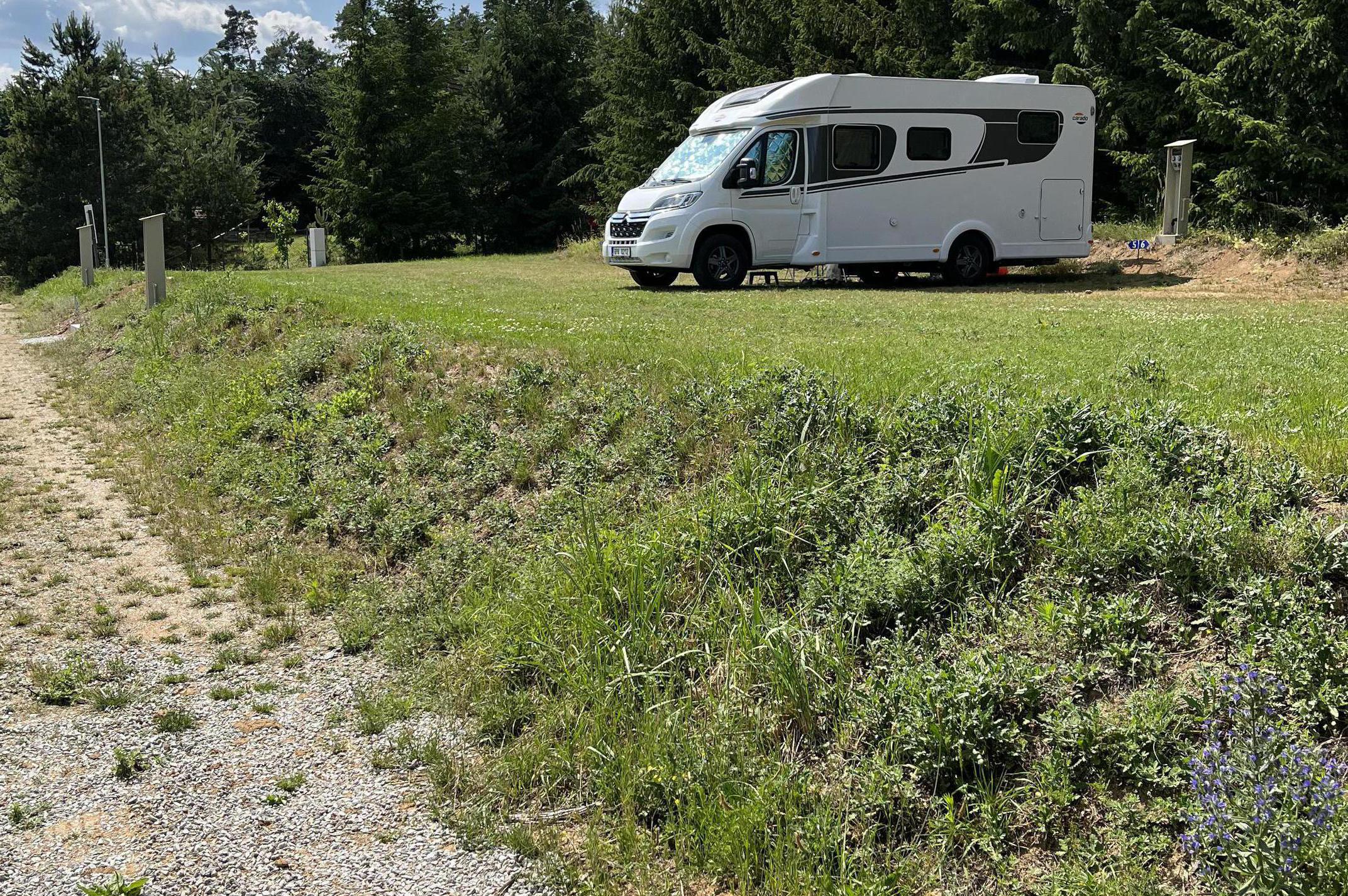 Stellplatz Yacht club Barrandov foto 1