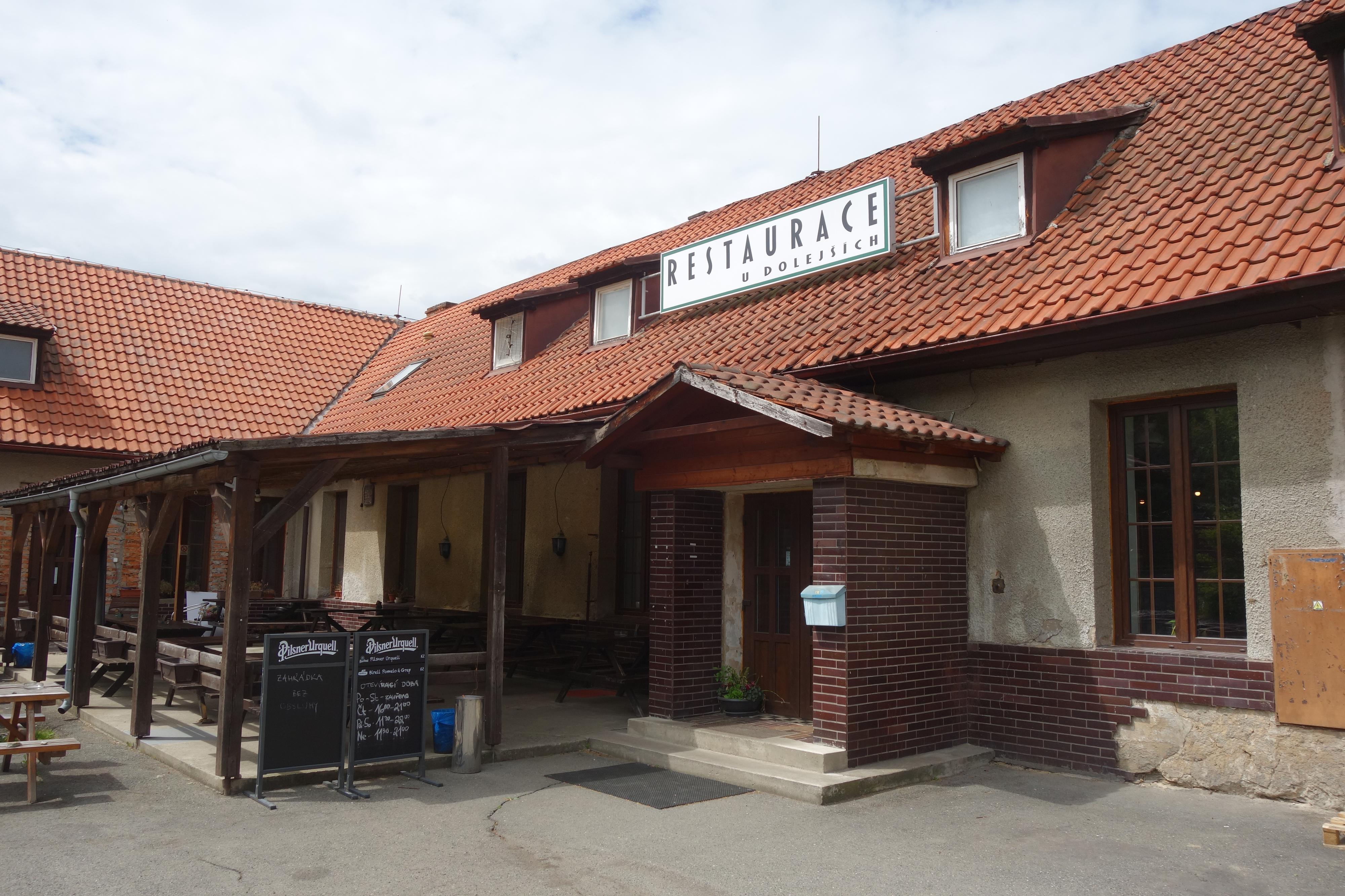 Restaurace U Dolejších