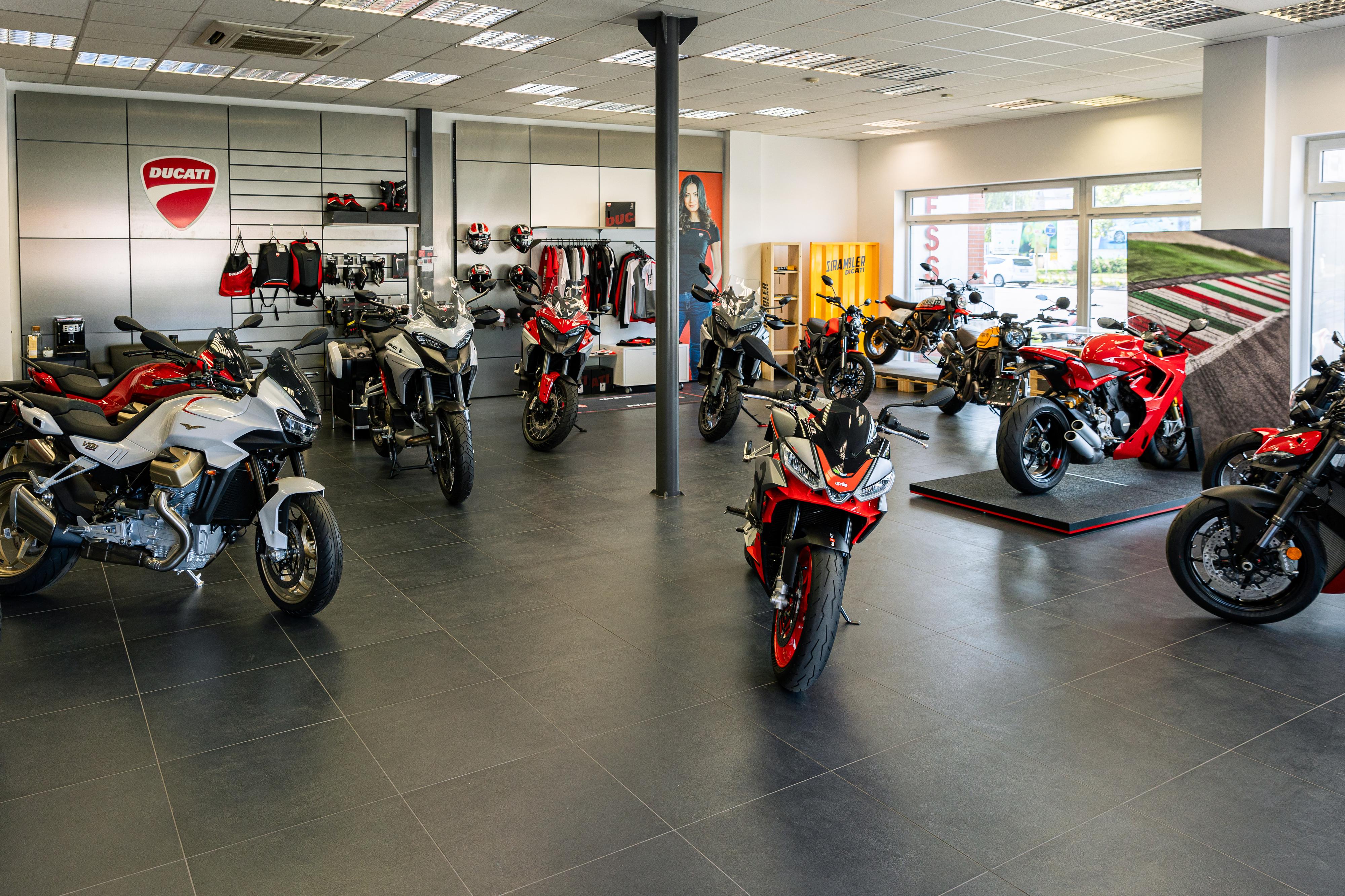 AMG moto, s.r.o. foto 2