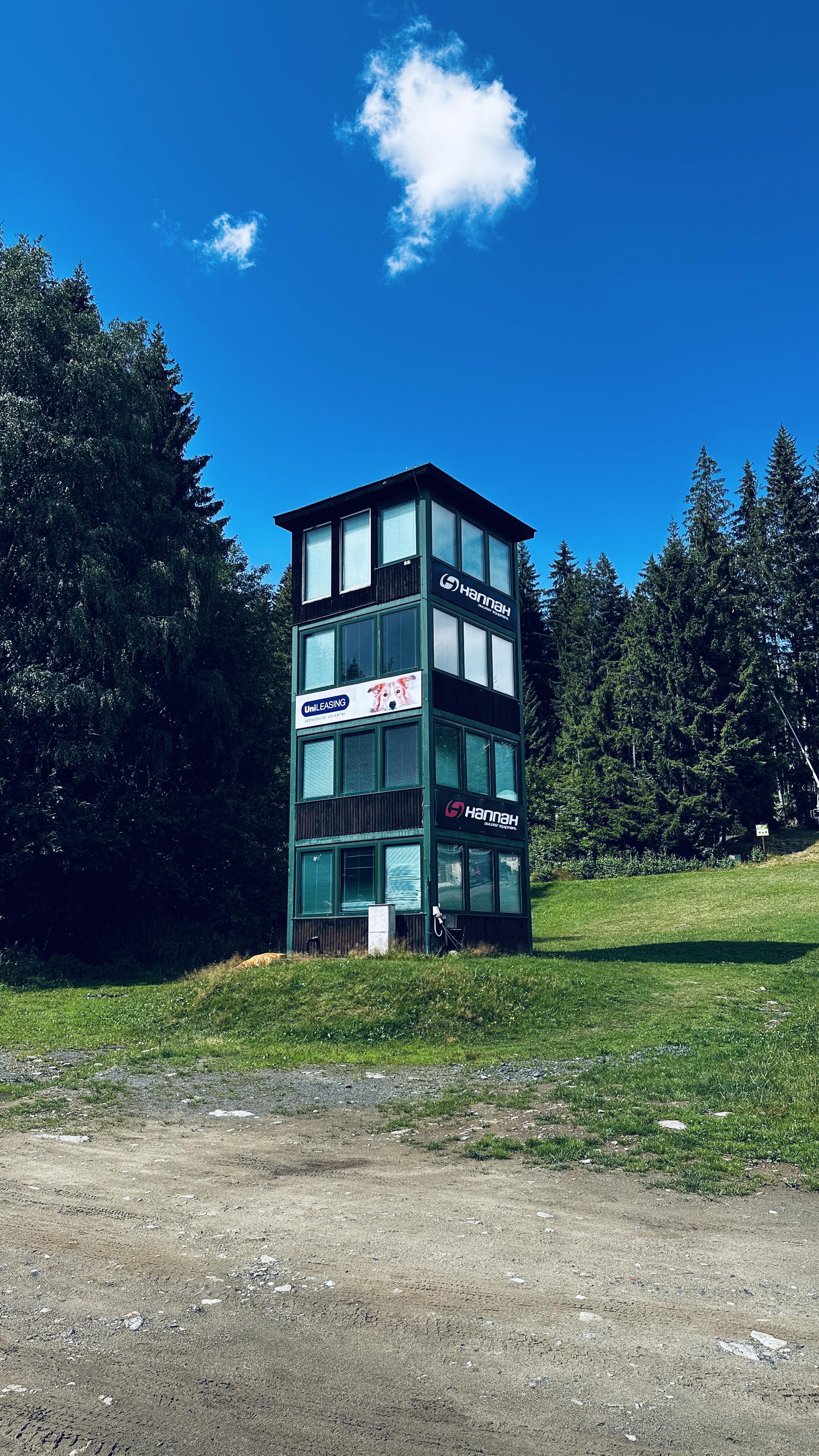 Ski areál Špičák - půjčovna foto 3