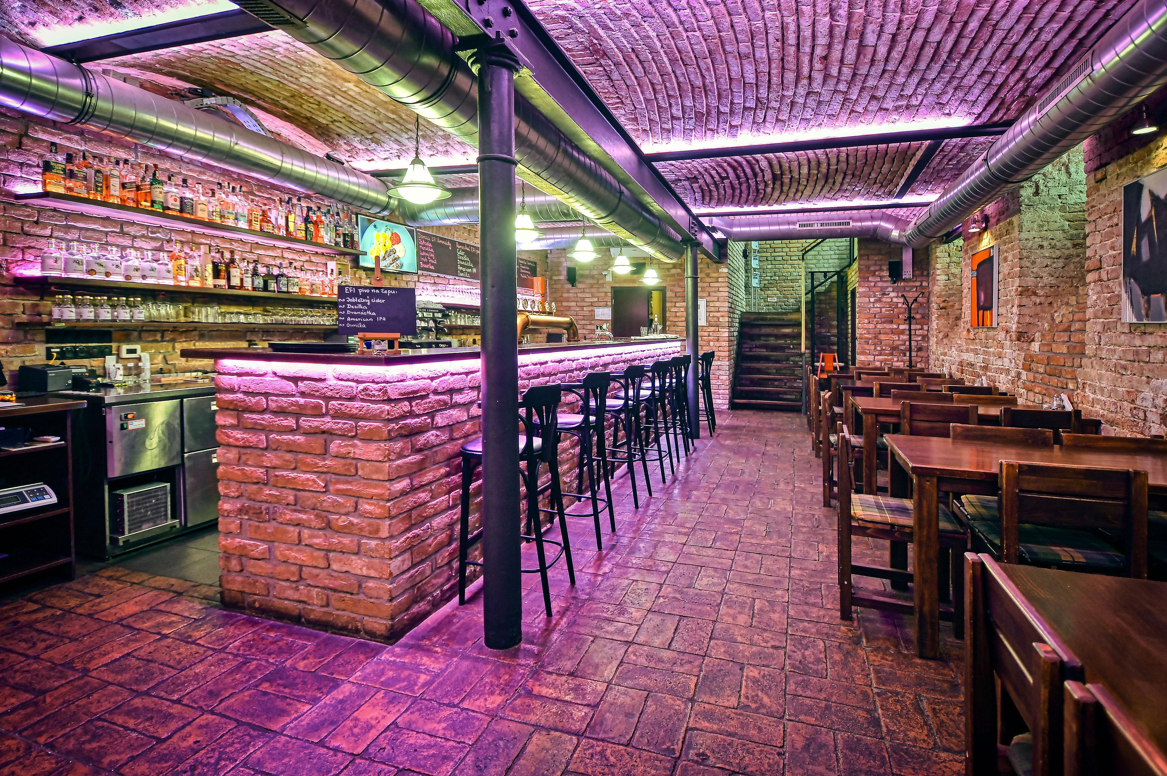 EFI Hostinec Stará Tkalcovna