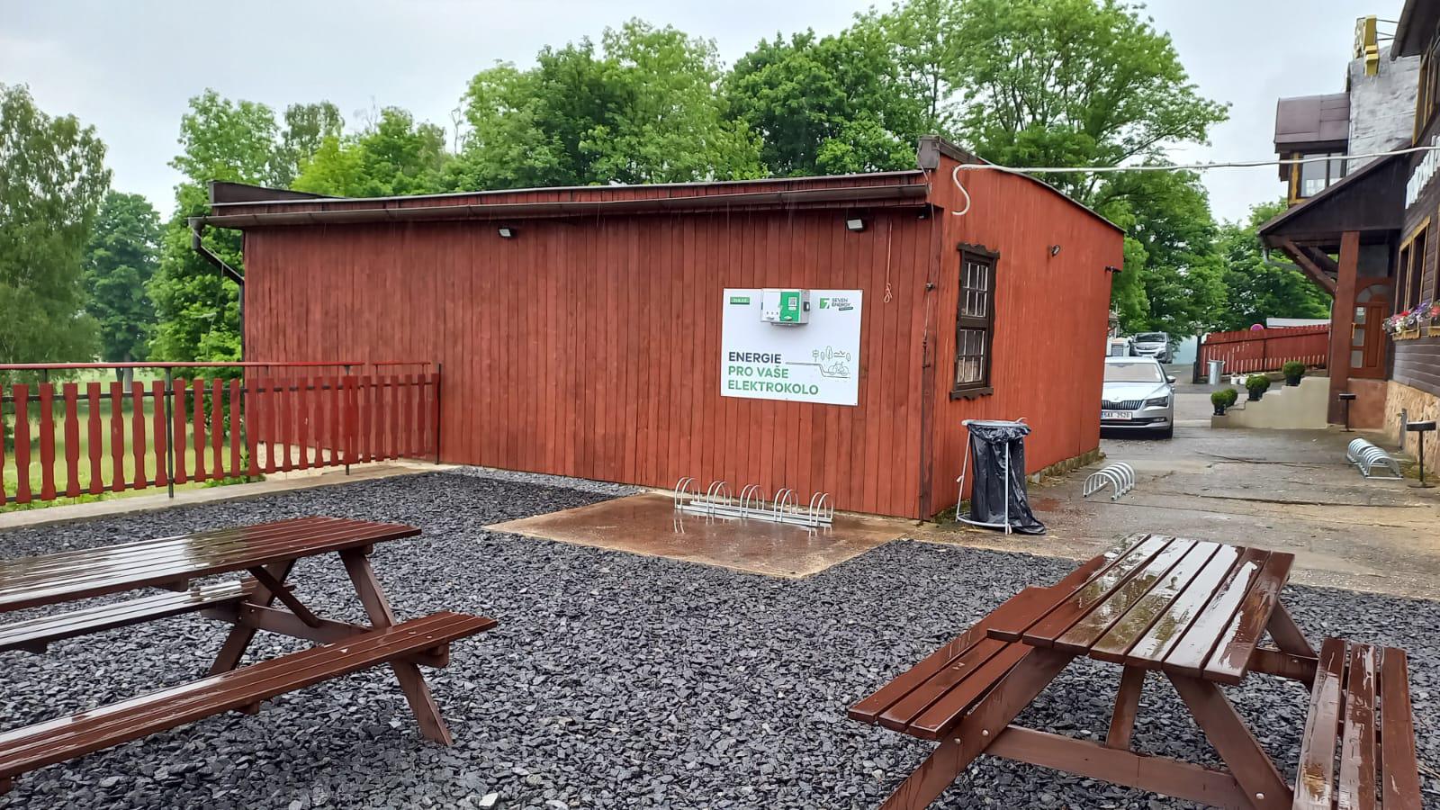 Nabíjecí stanice Obří sud Lázně Libverda foto 4