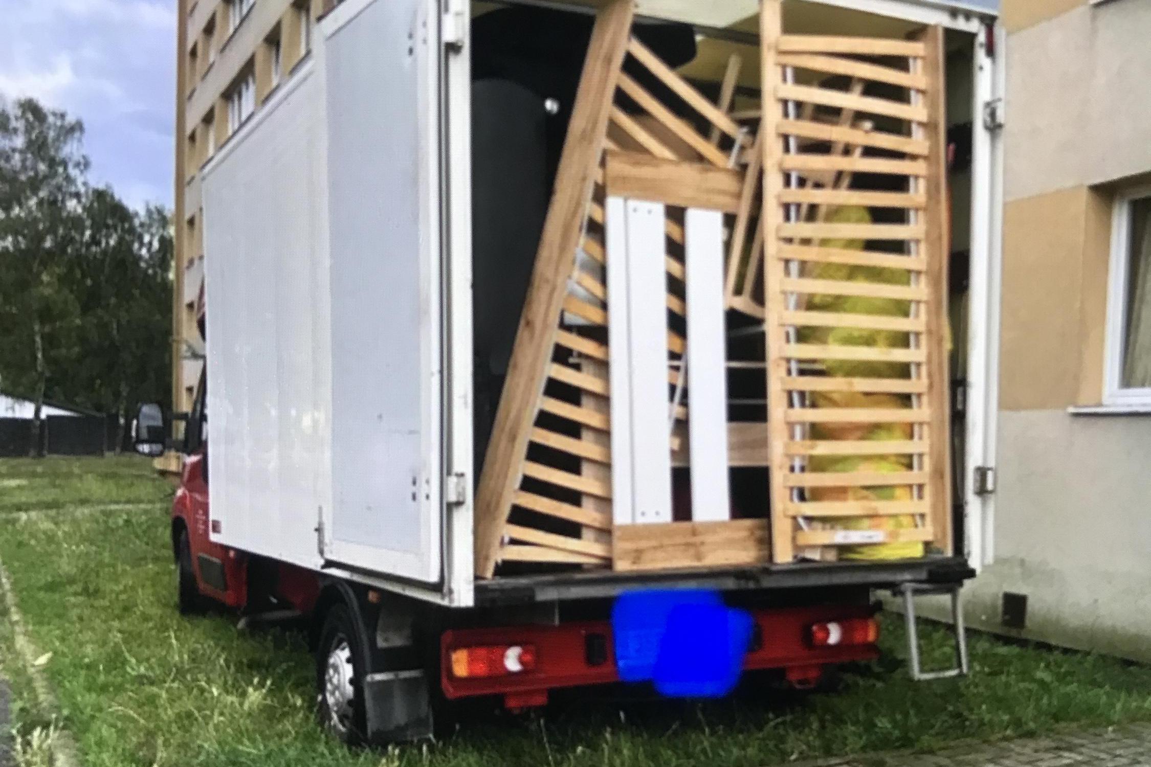 Pepa - Stěhování a Vyklízení