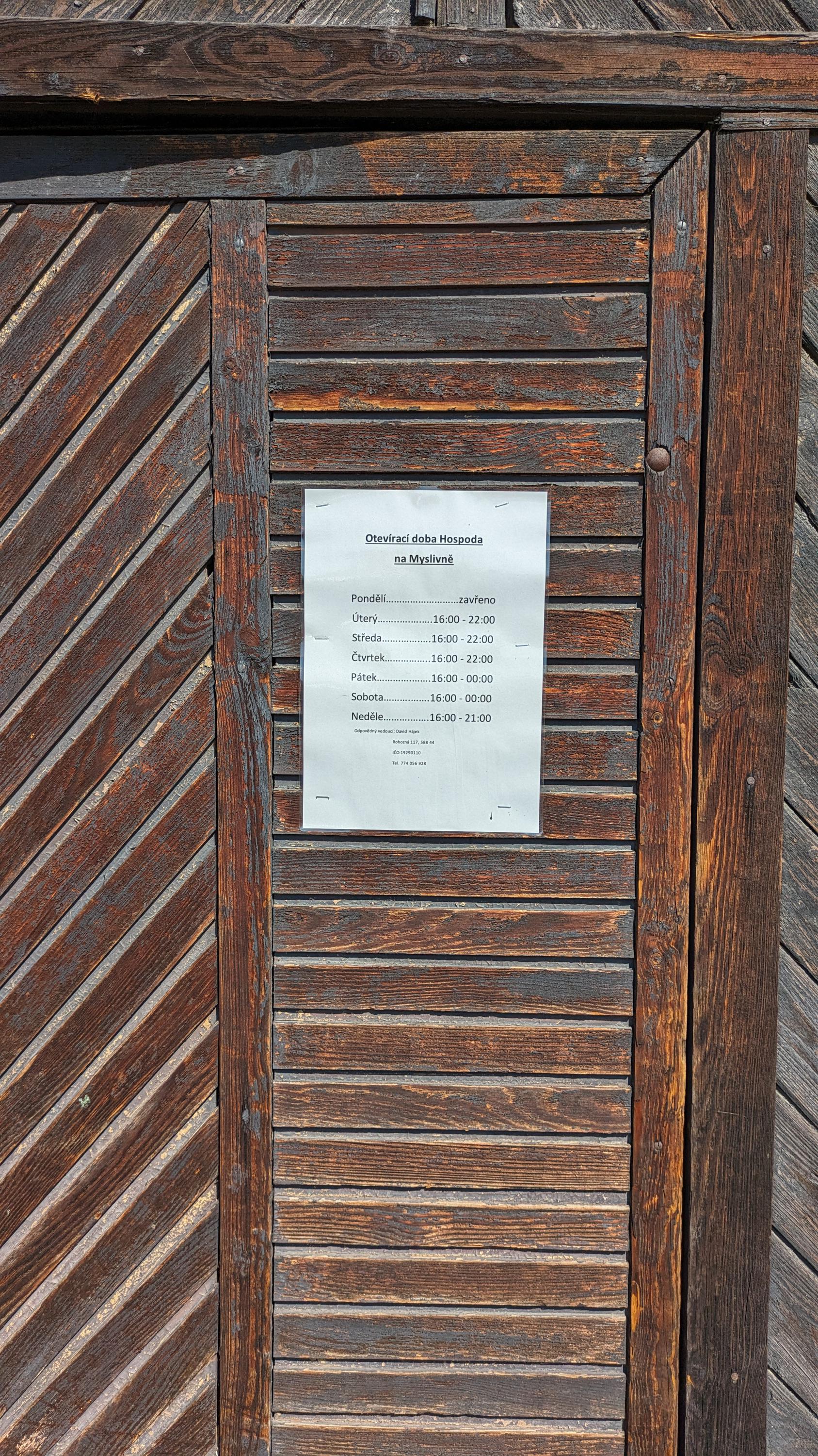 Restaurace Na Myslivně foto 2