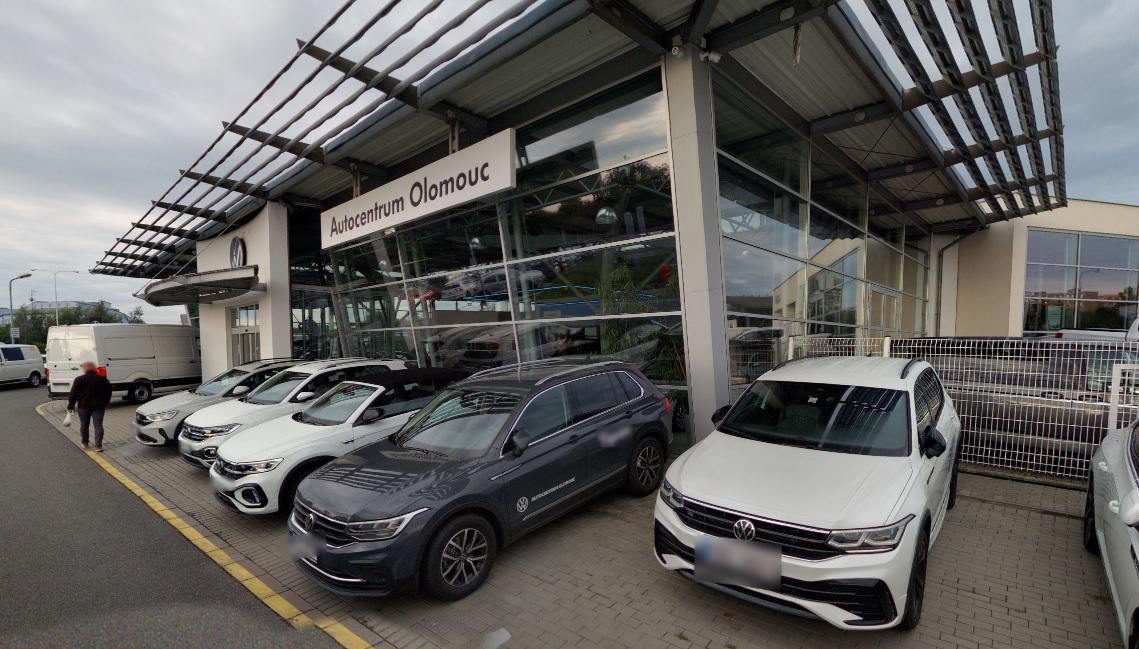 AUTOCENTRUM OLOMOUC s.r.o. - VW osobní a užitkové vozy foto 5