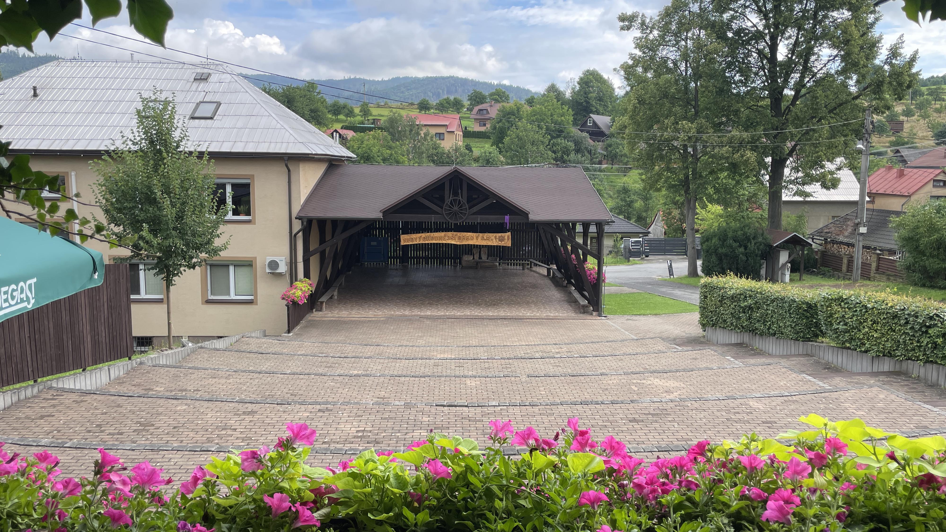 Obecní knihovna Bukovec foto 2