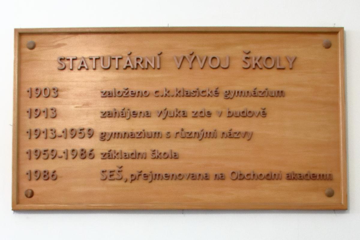 Obchodní akademie Praha 3, Kubelíkova 37 foto 6