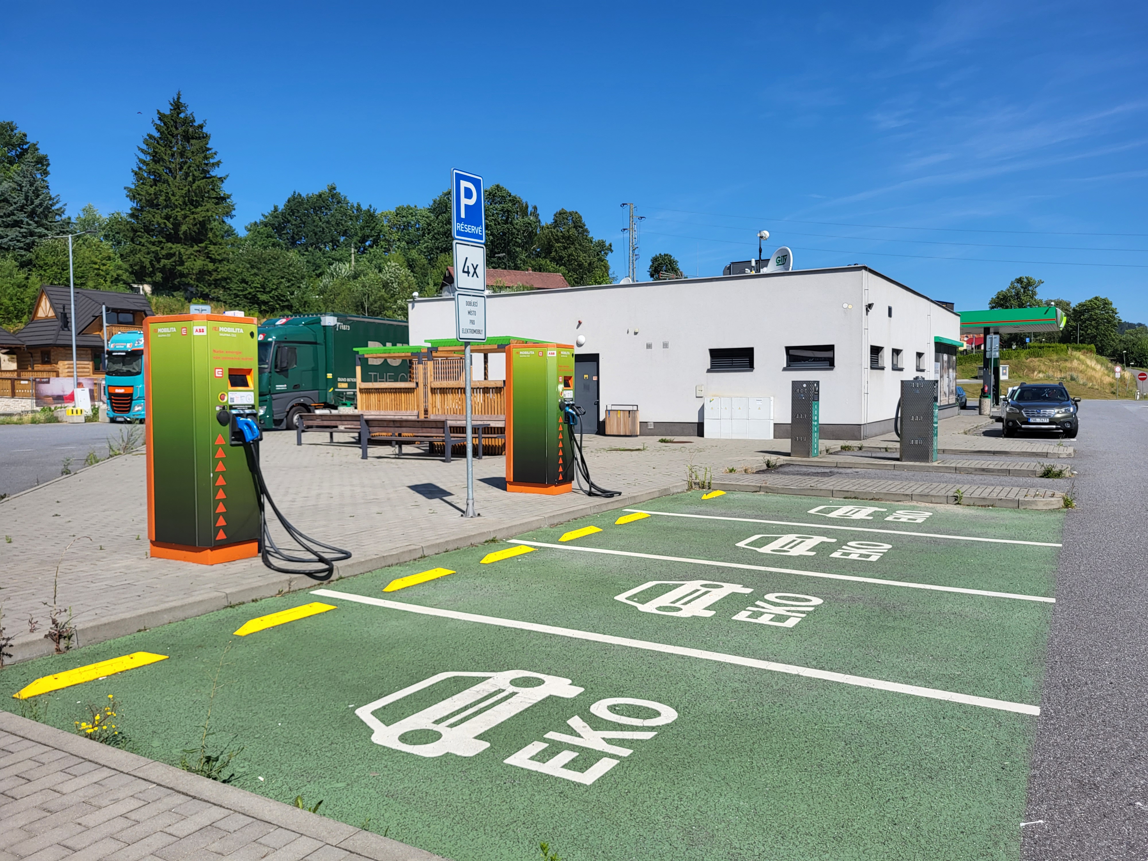 Nabíjecí stanice ČEZ foto 6