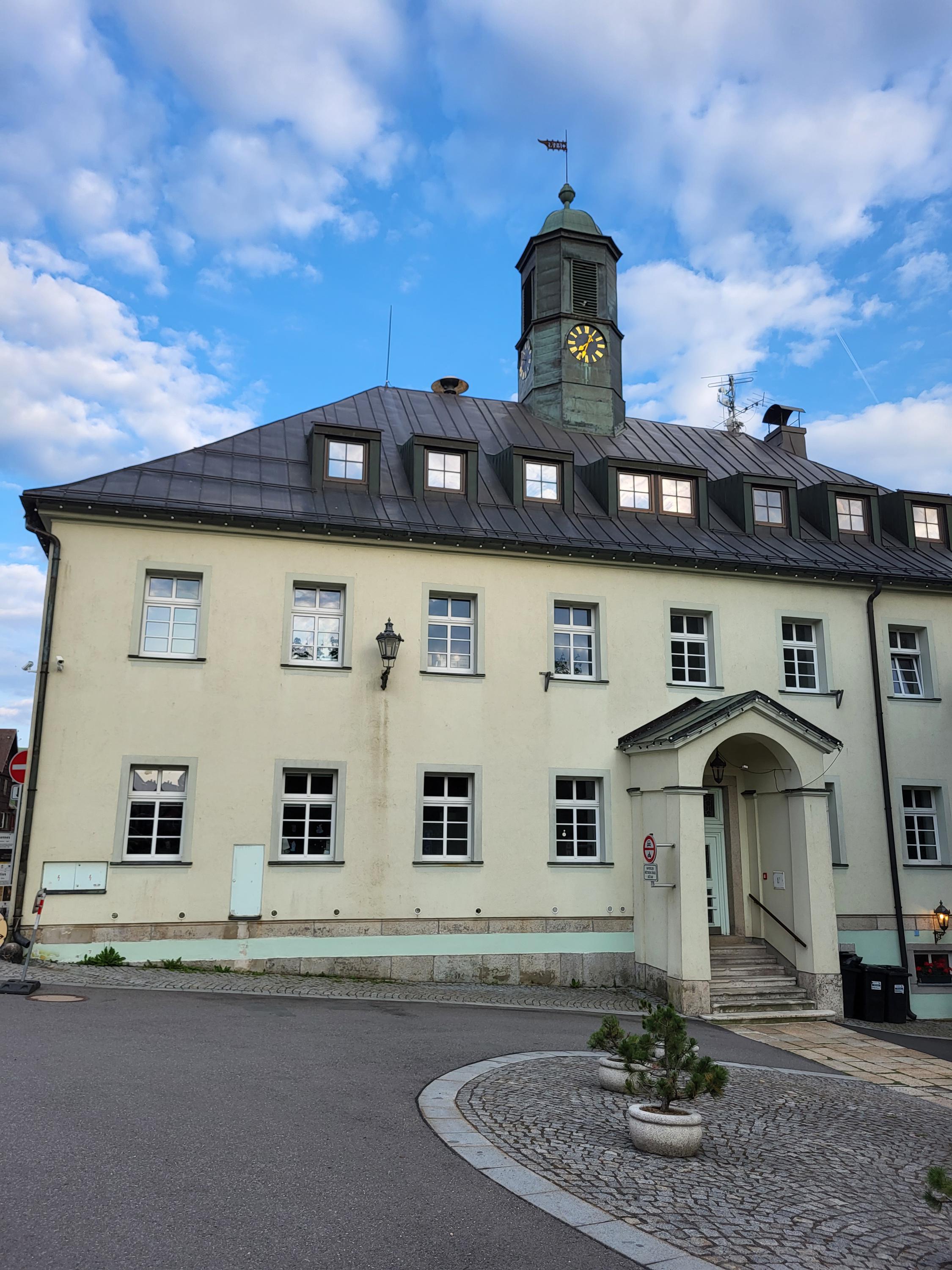 Boží Dar - městský úřad foto 5