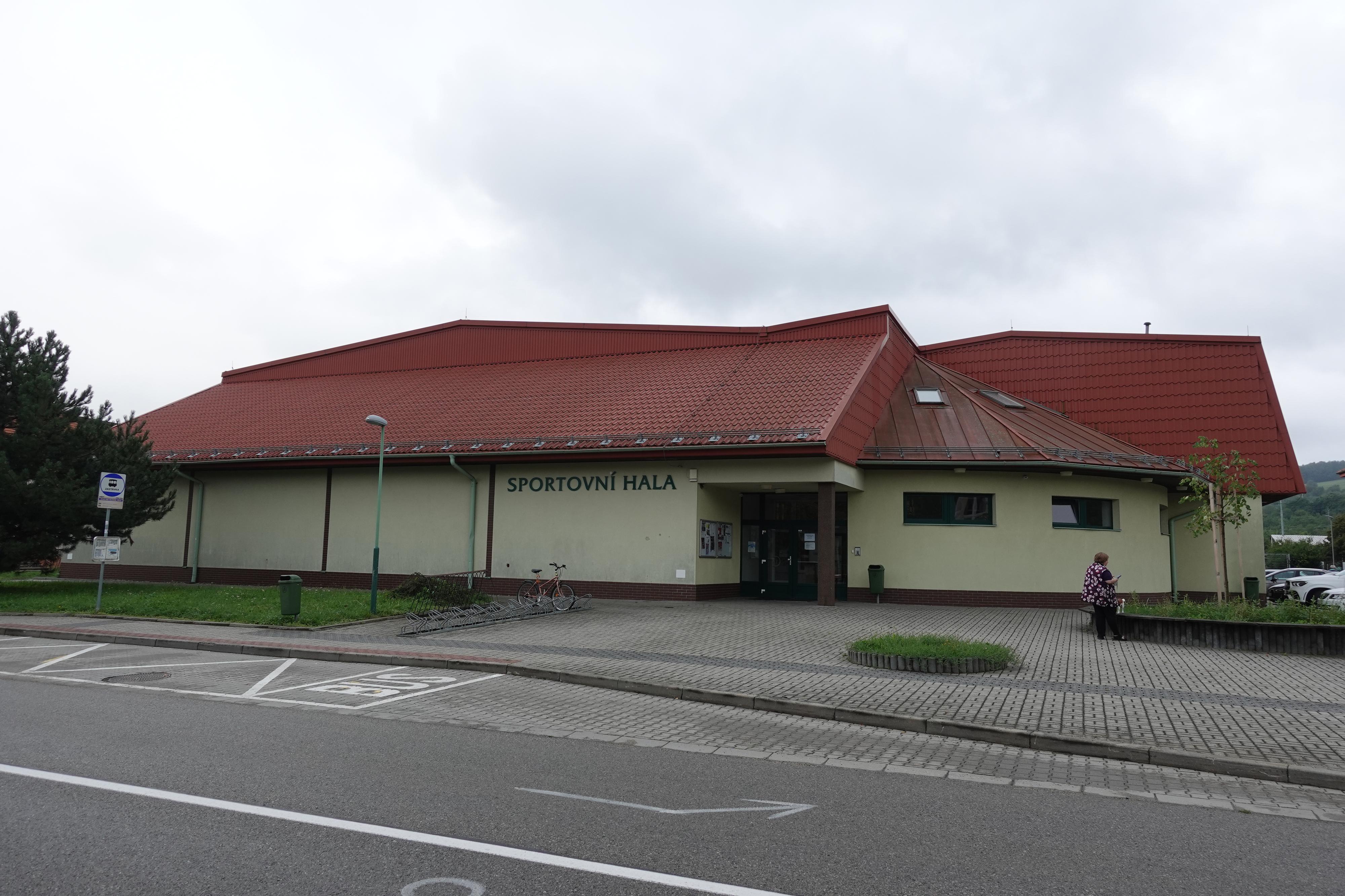 Sportovní hala Velká nad Veličkou