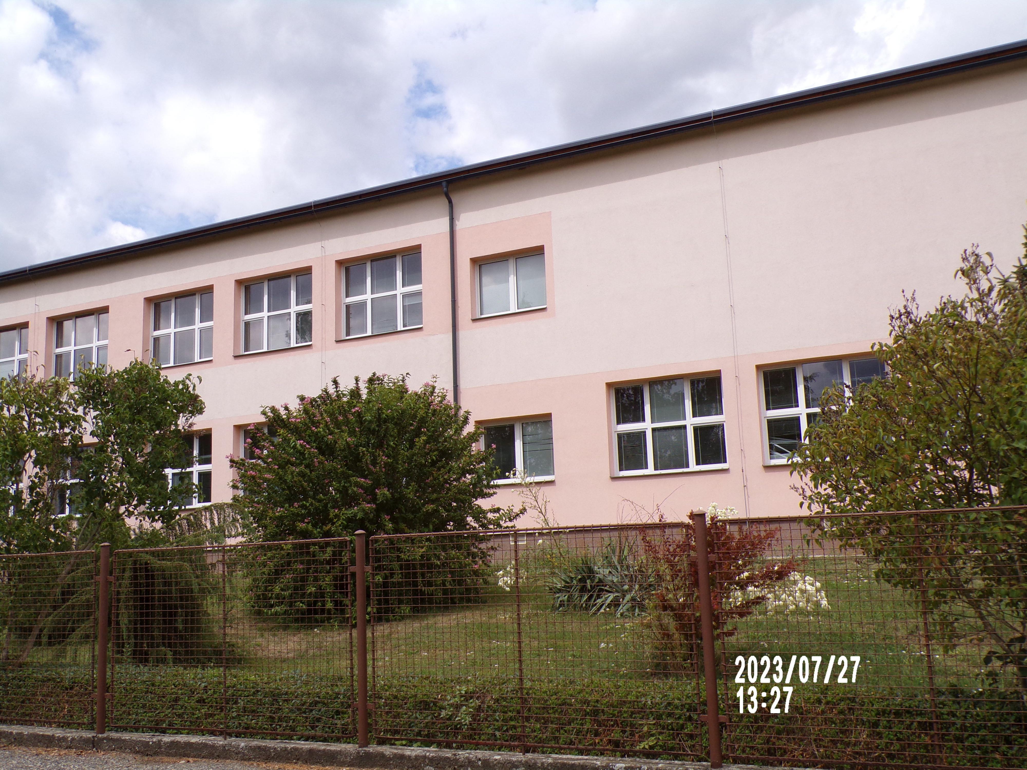 Základní škola a Mateřská škola Postupice, okres Benešov foto 4