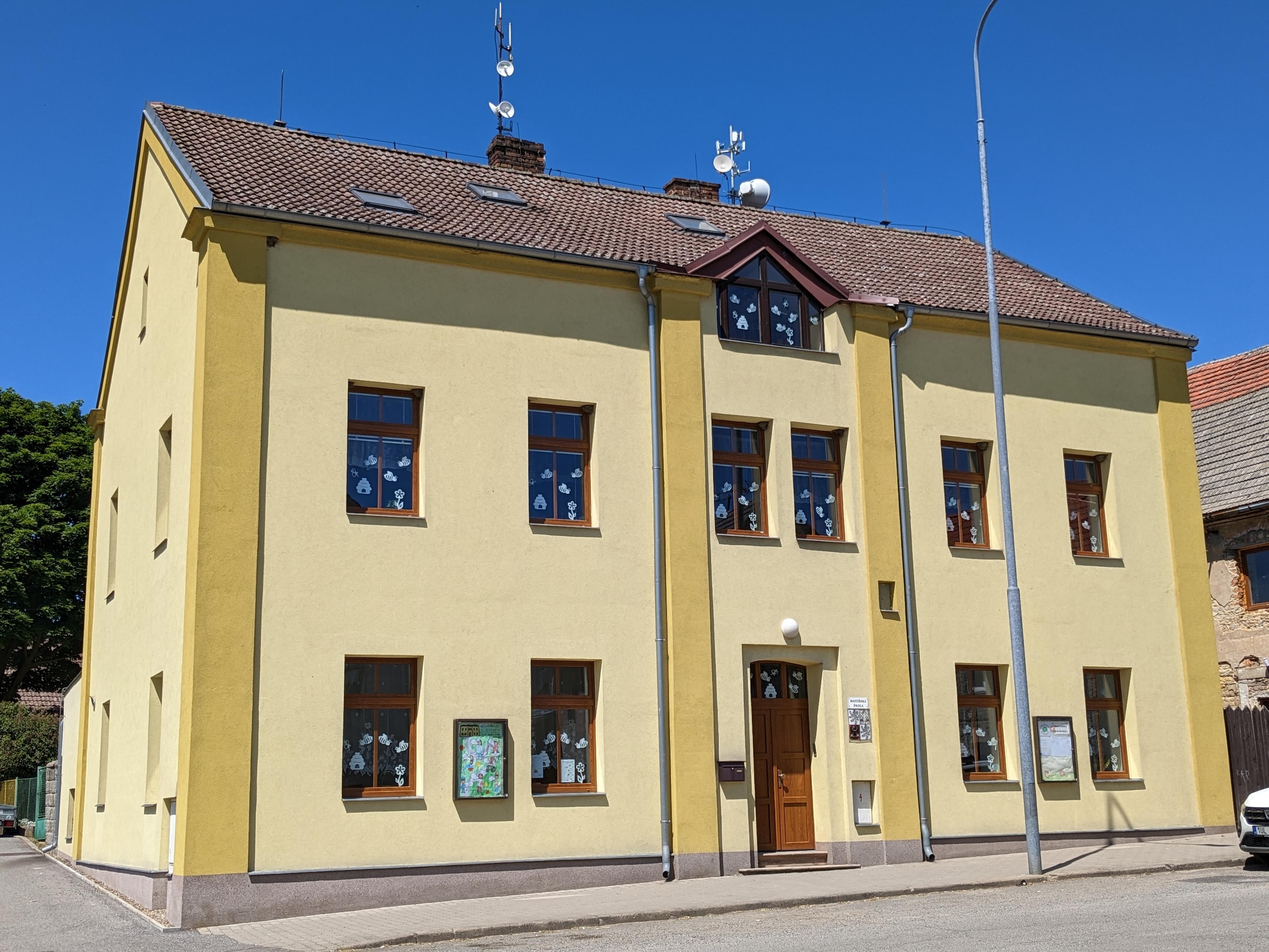 Mateřská škola Blíževedly, příspěvková organizace foto 3