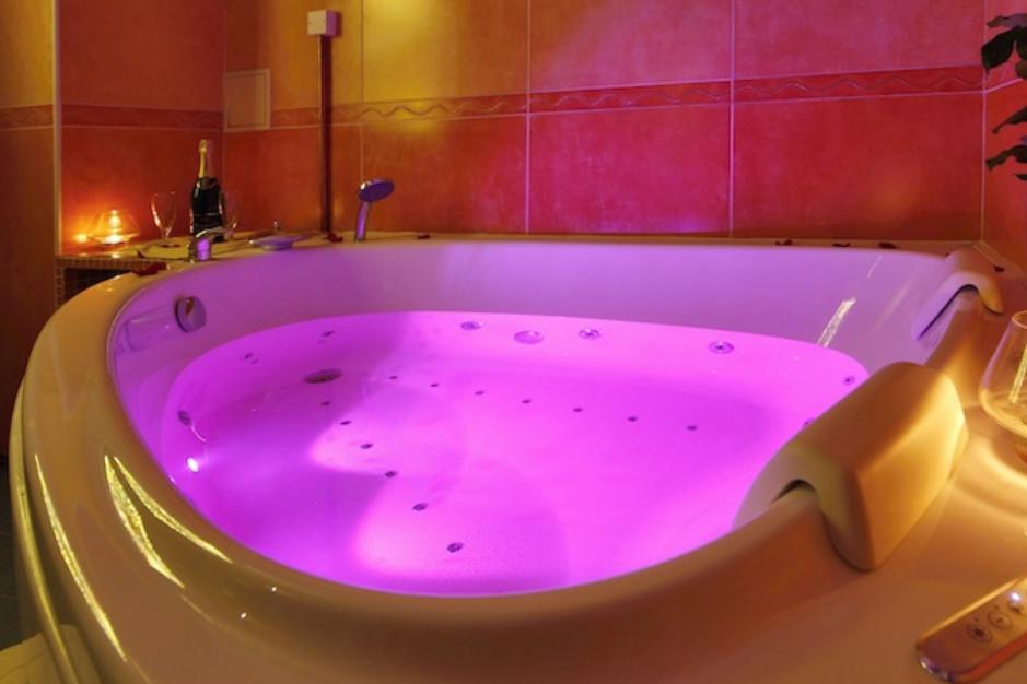 Hydomasážních vany