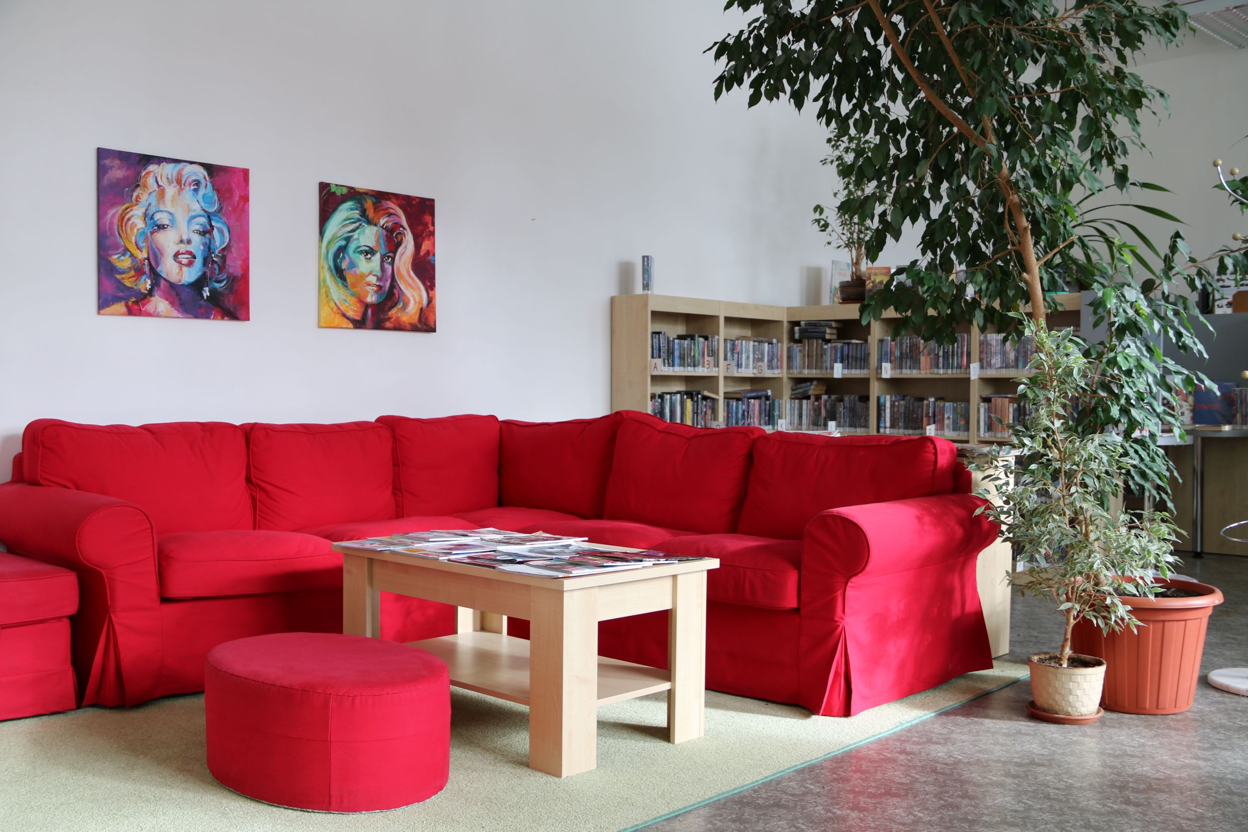 Knihovna Jiřího Mahena v Brně foto 2