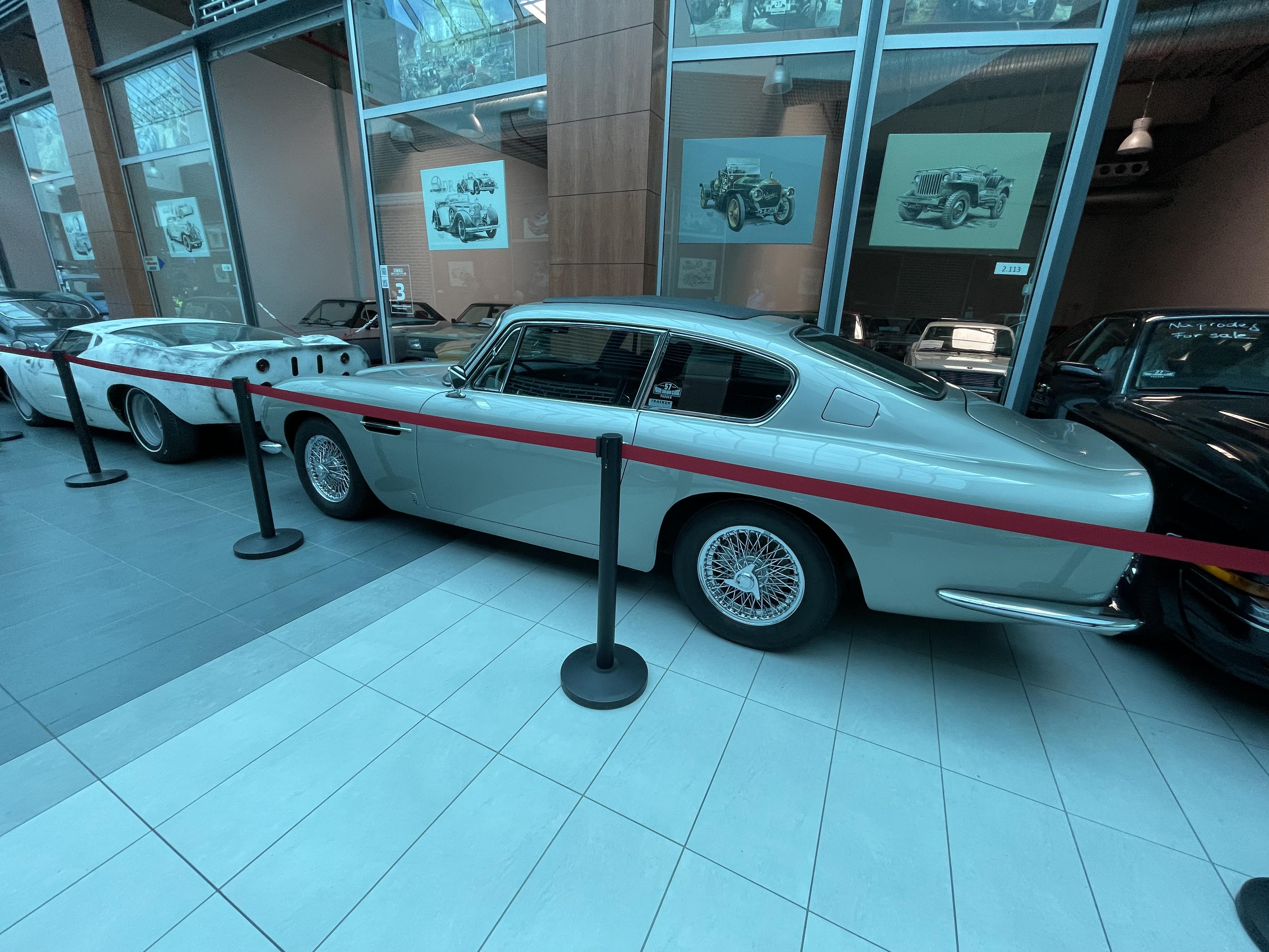 Engine Classic Cars Gallery foto 3