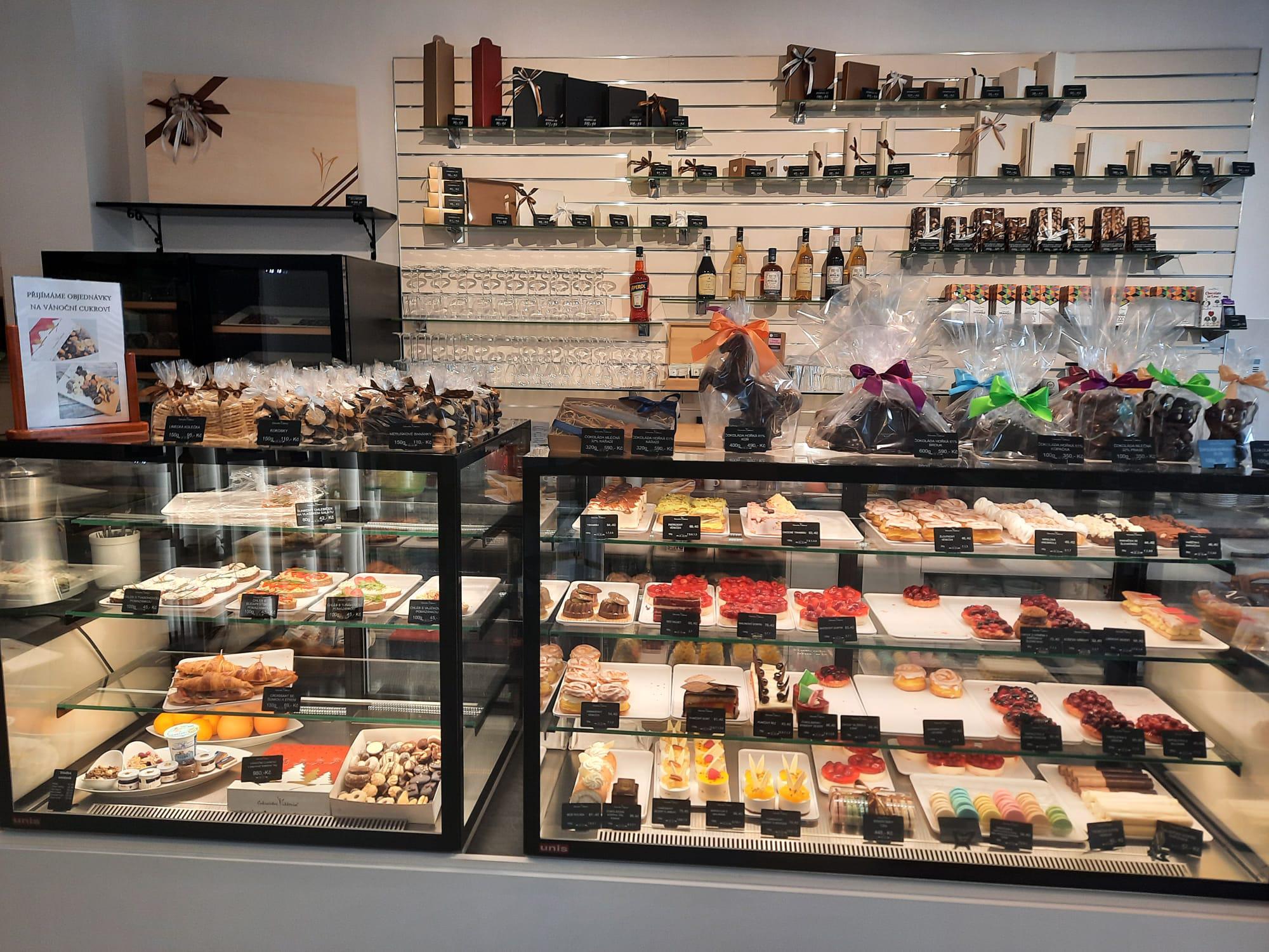 Cukrářství Viktoria - výrobna foto 2