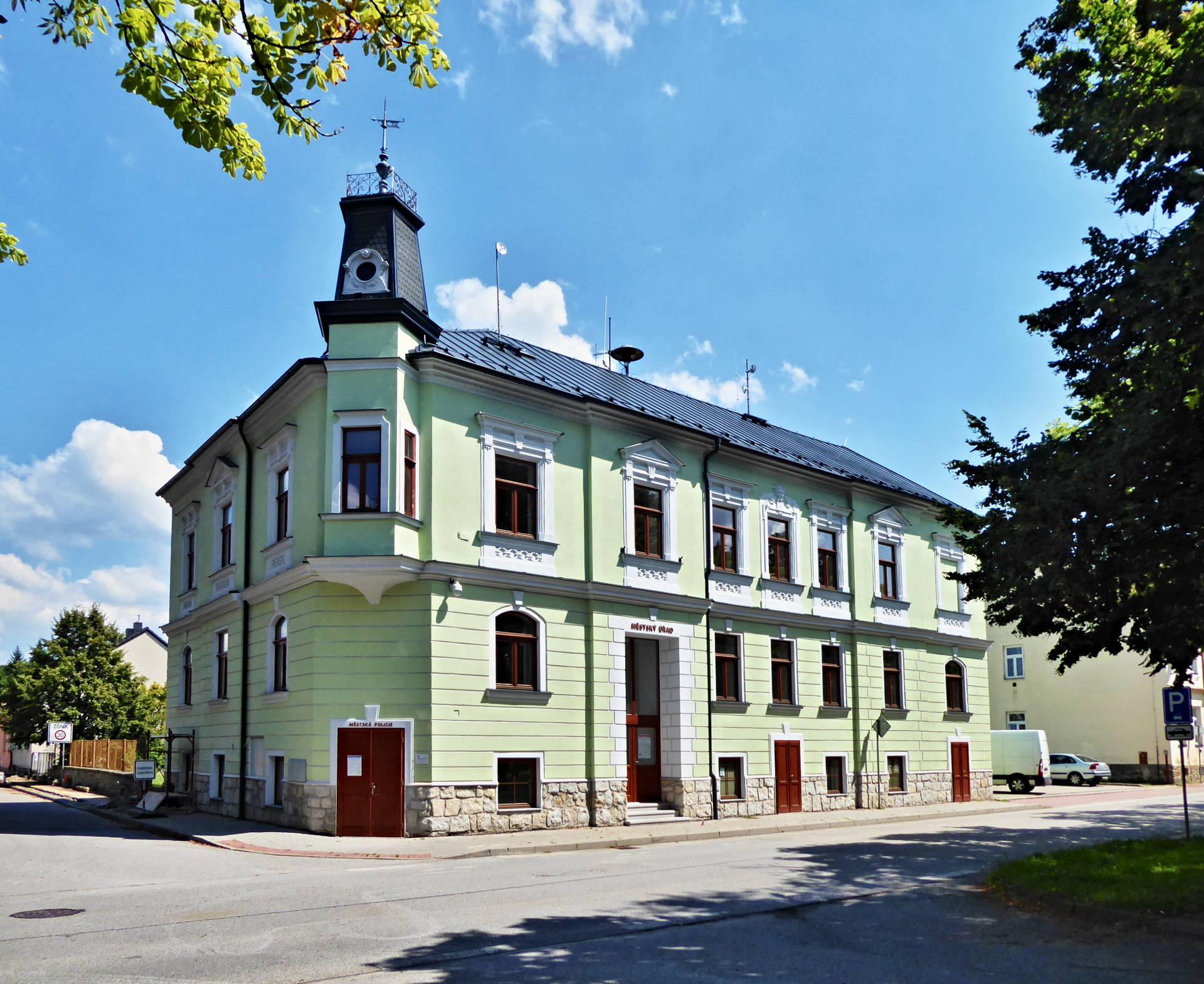 České Velenice - Městský úřad foto 4