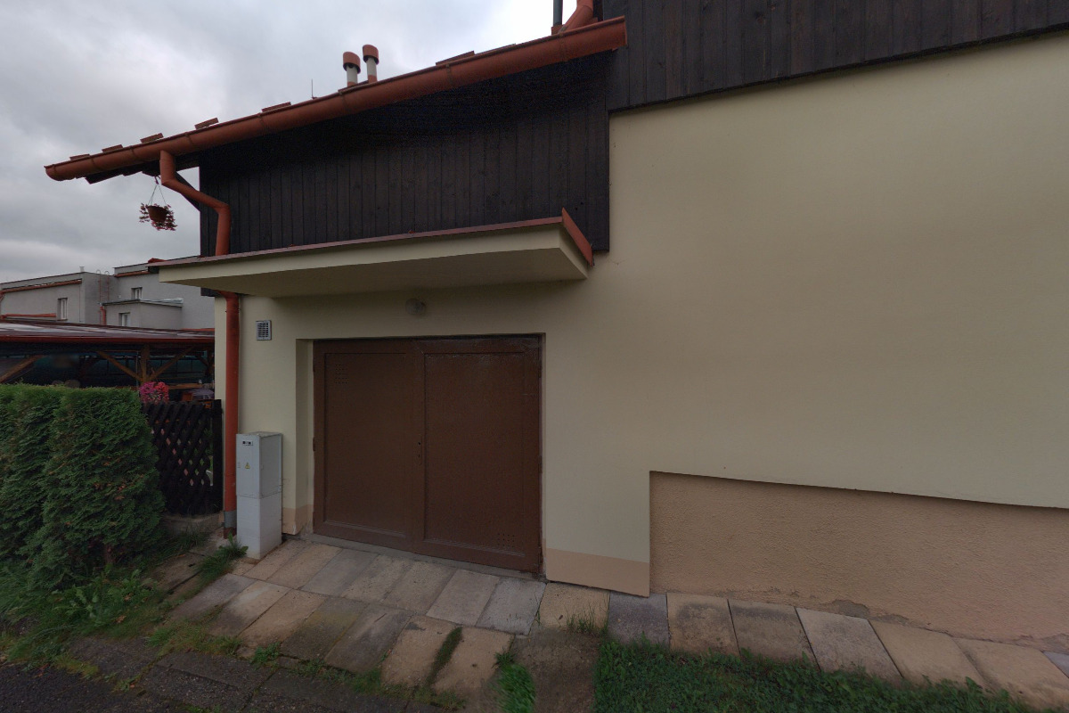 Elektroopravna Petr Dub