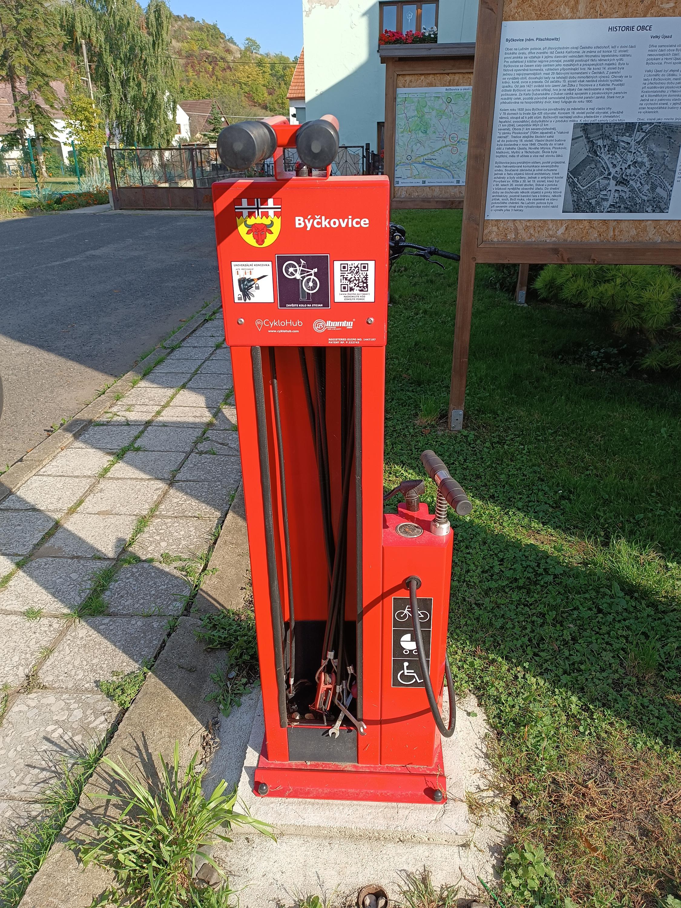 Býčkovice - obecní úřad foto 4