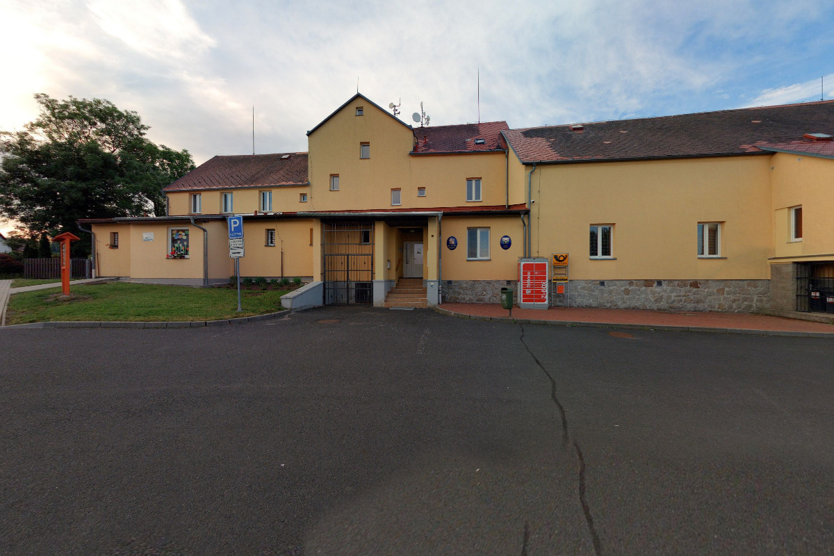 Obecní knihovna Kolová foto 1